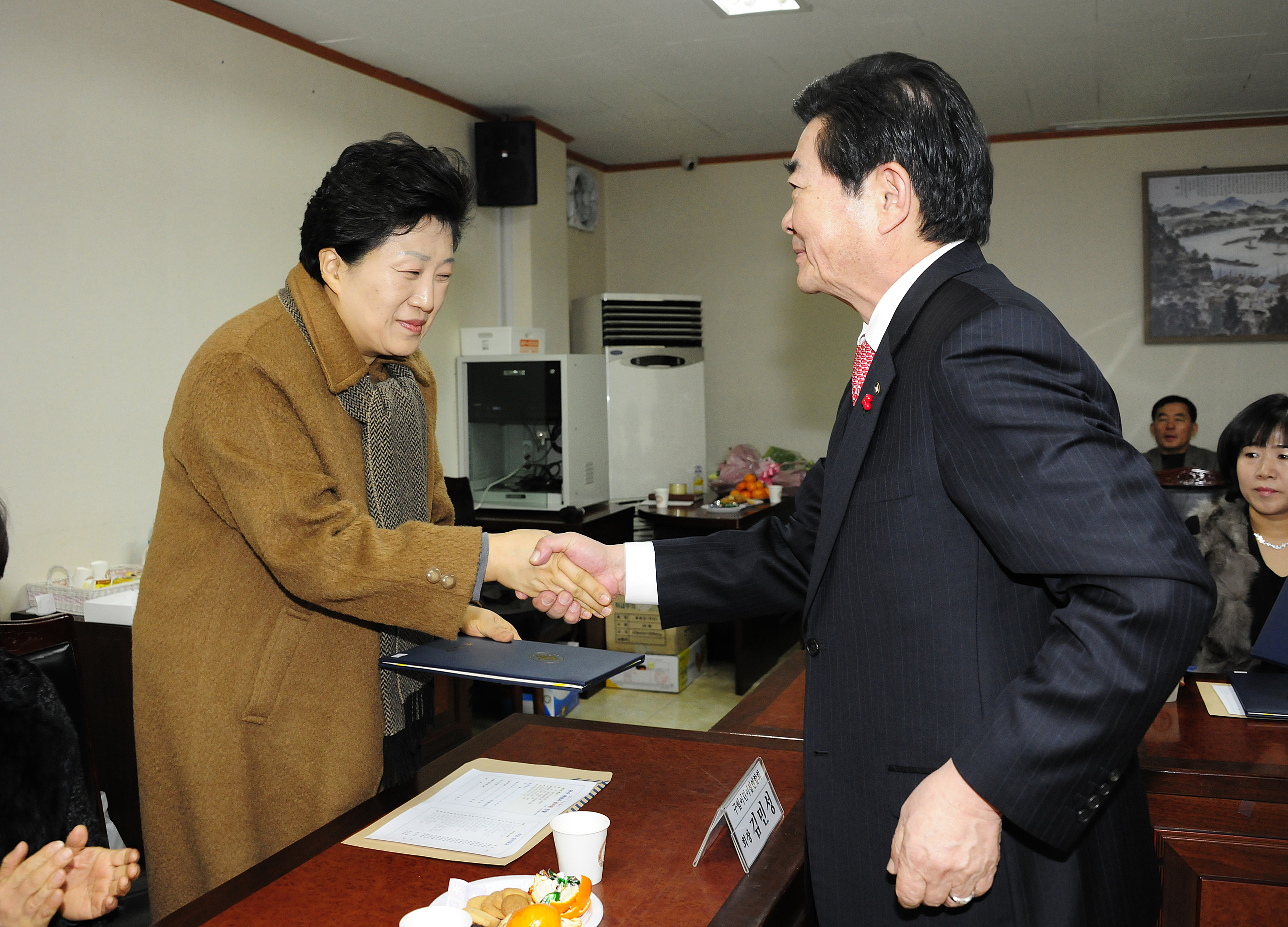 20111228-이웃돕기 우수 후원자 감사장 전달 47208.JPG