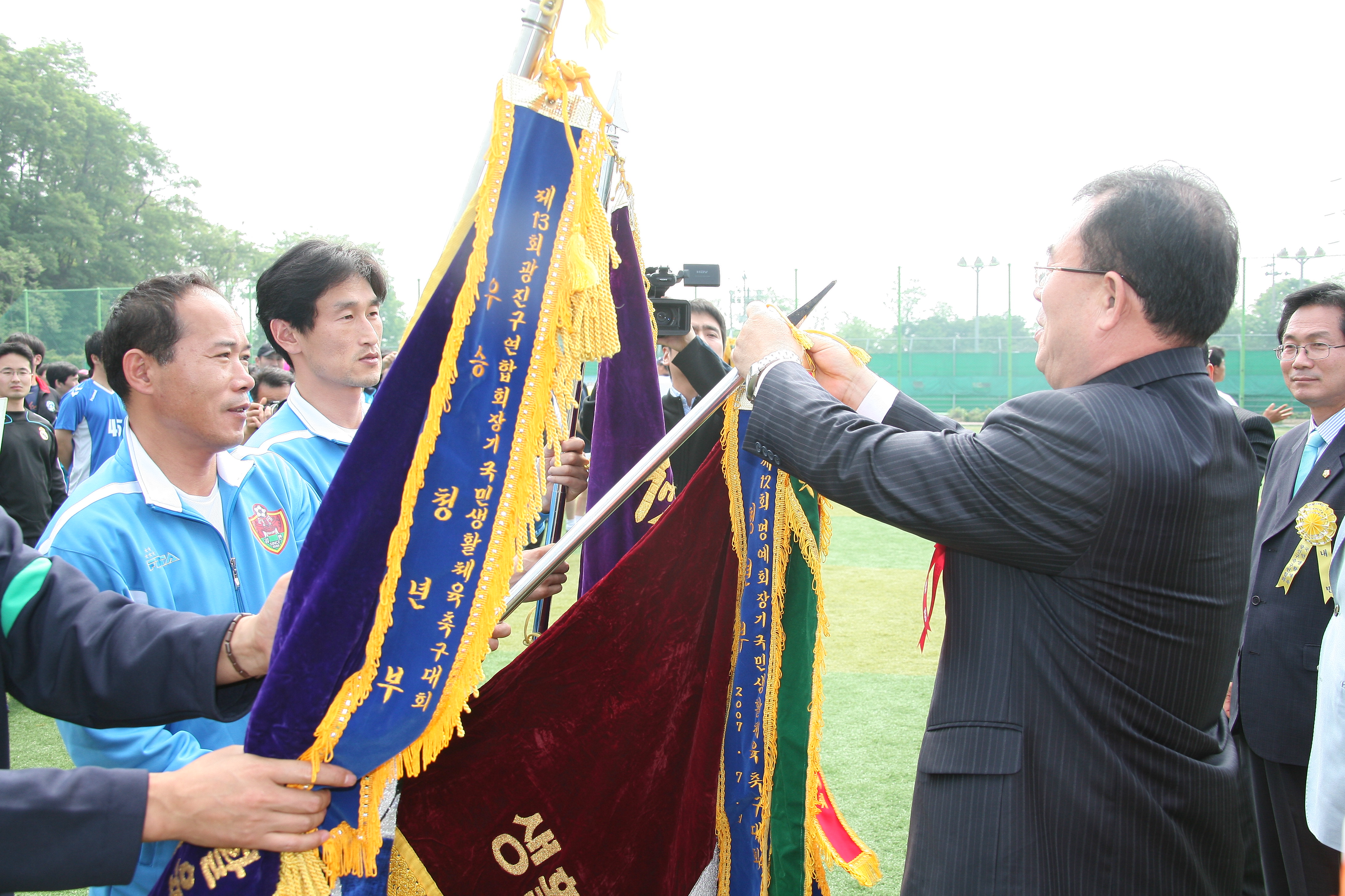 제15회 구청장기 축구대회 11810.JPG