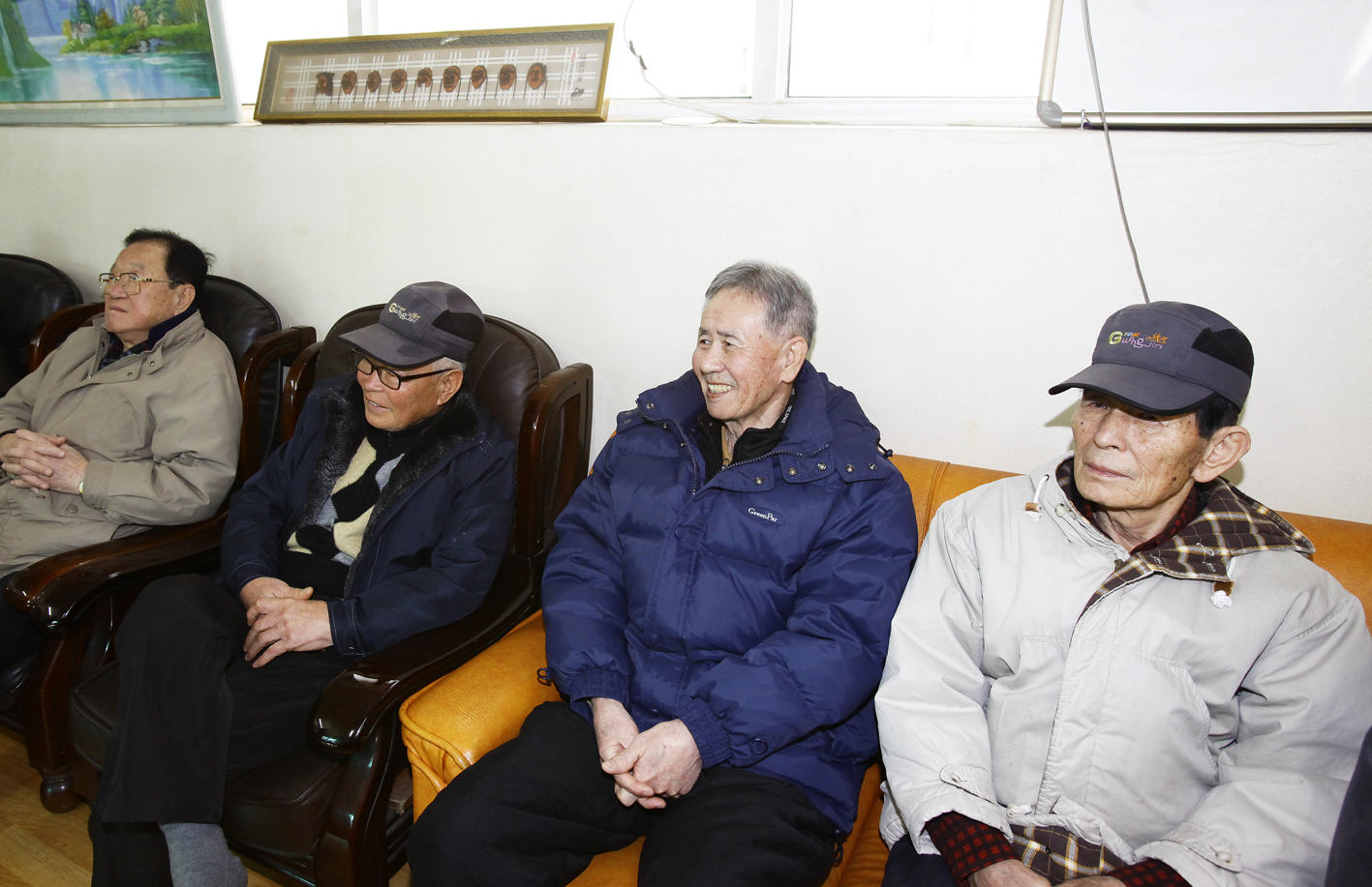 20110129-2011년 설맞이 경로당 및 사회복지시설 방문1 24113.JPG