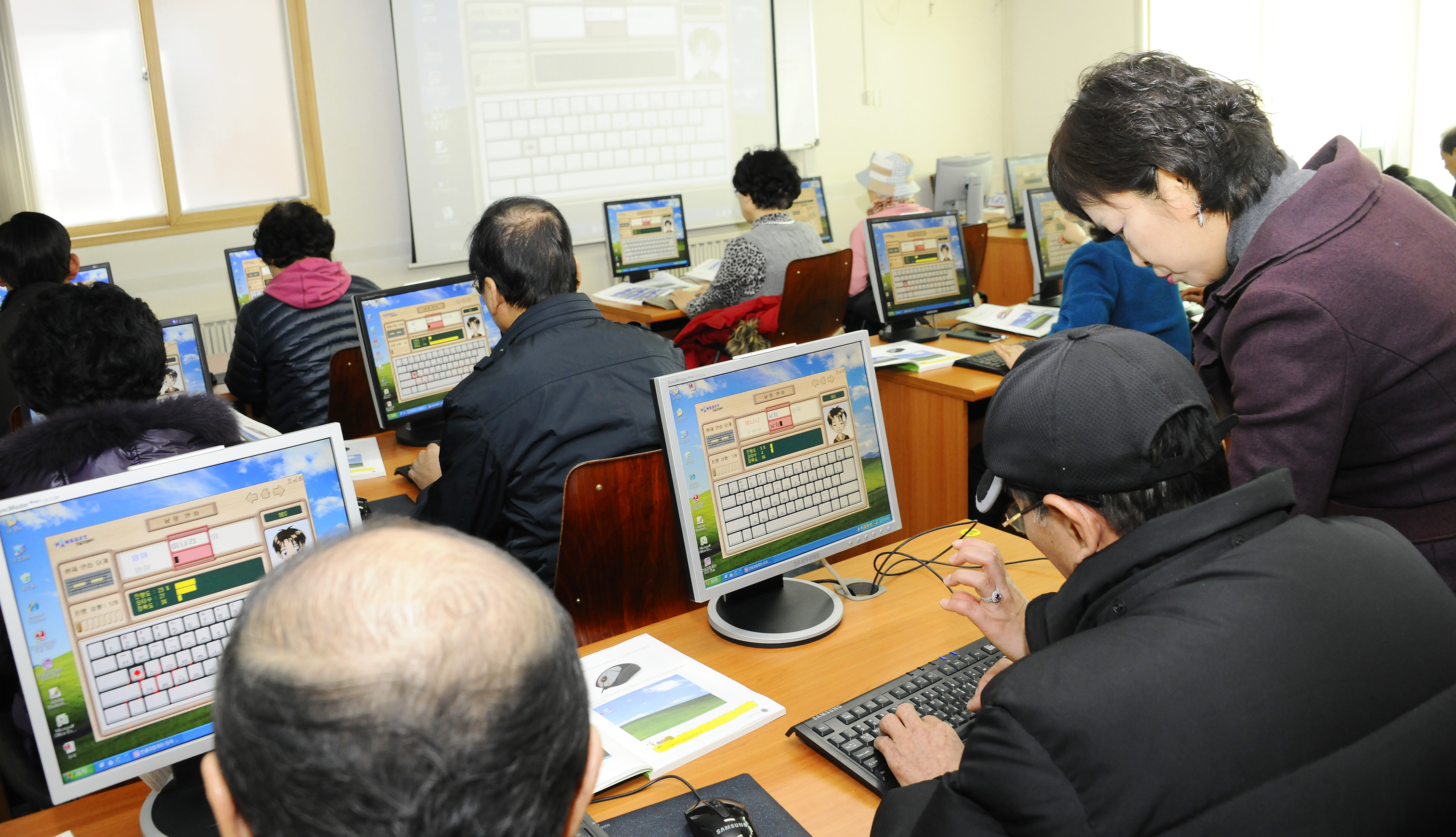 20110310-정보화 교육센터  및 양로원 현장방문 27367.JPG