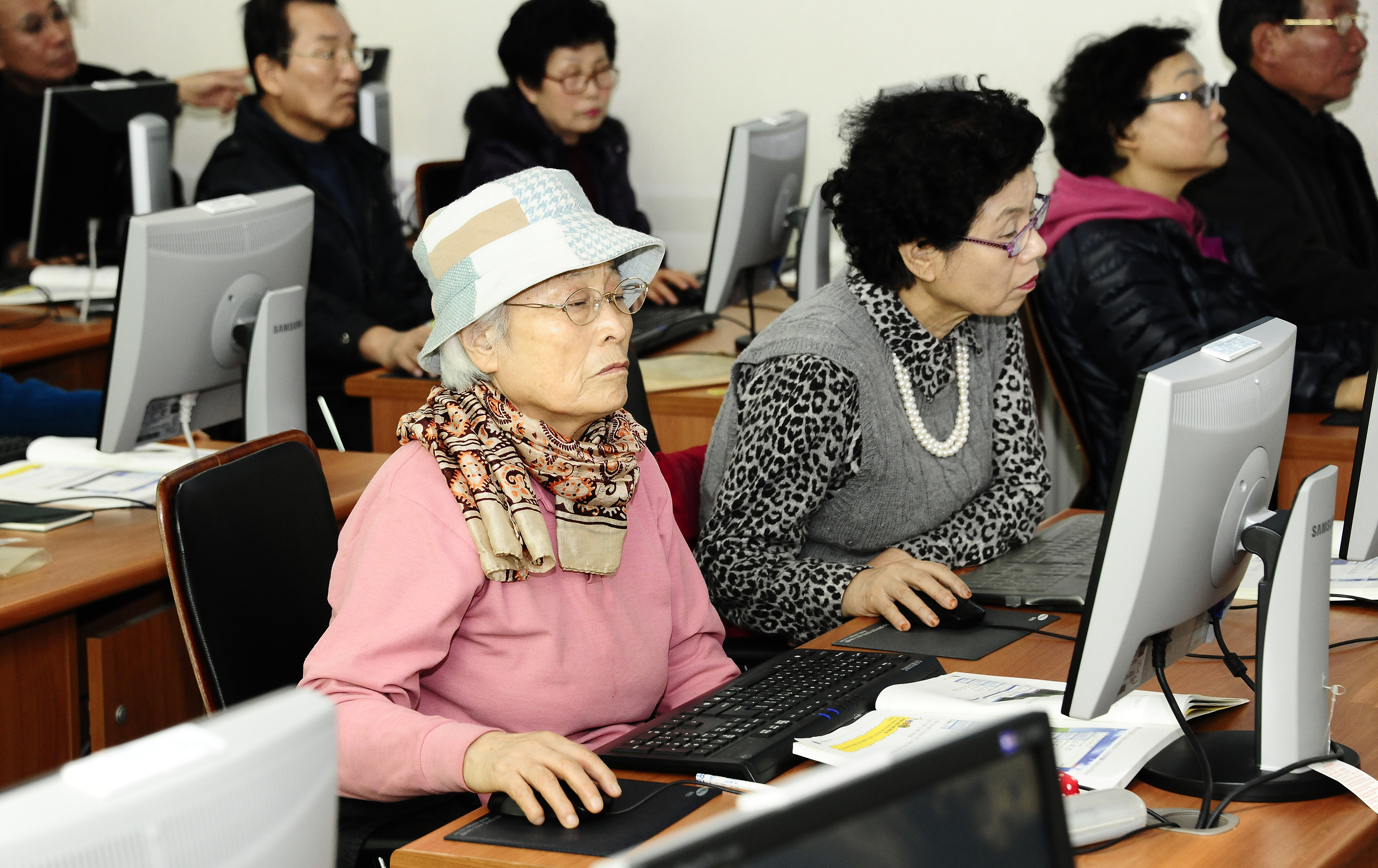 20110310-정보화 교육센터  및 양로원 현장방문 27377.JPG