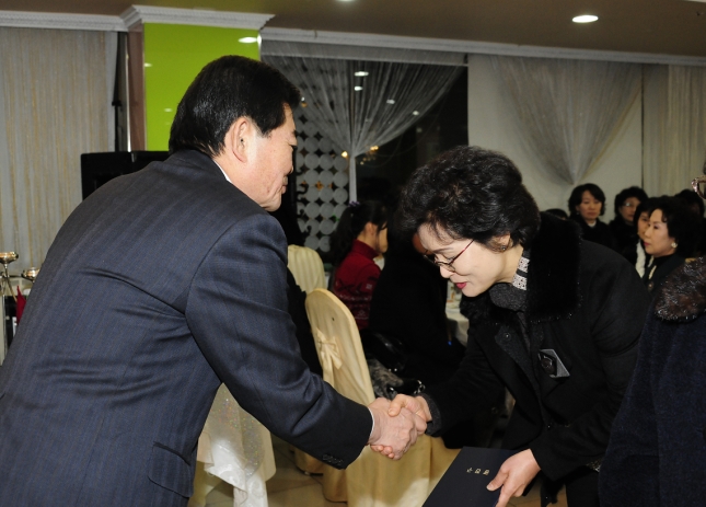 20111221-중곡1동 주민자치위원회 및 직능단체 연합송년회 46436.JPG