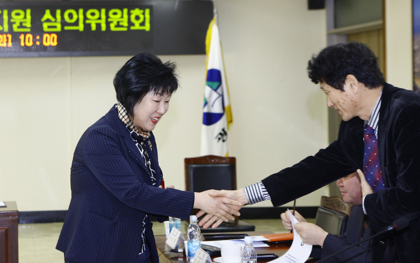 20110222-학교급식지원 심의위원회 26539.JPG