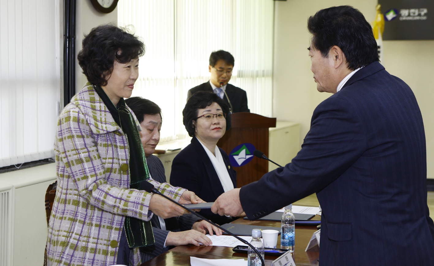 20110222-학교급식지원 심의위원회 26554.JPG