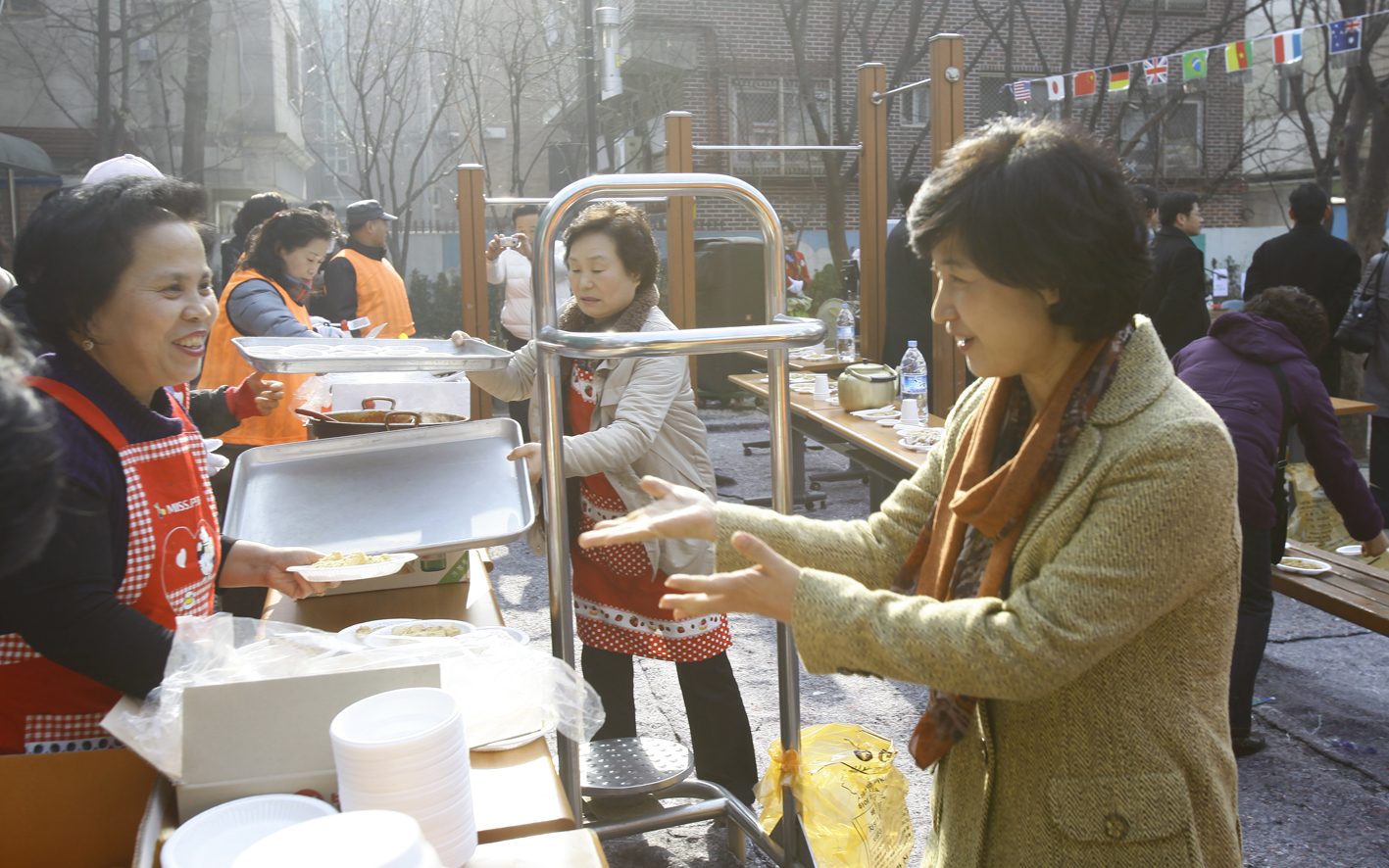20110219-윷놀이 대회 26390.JPG