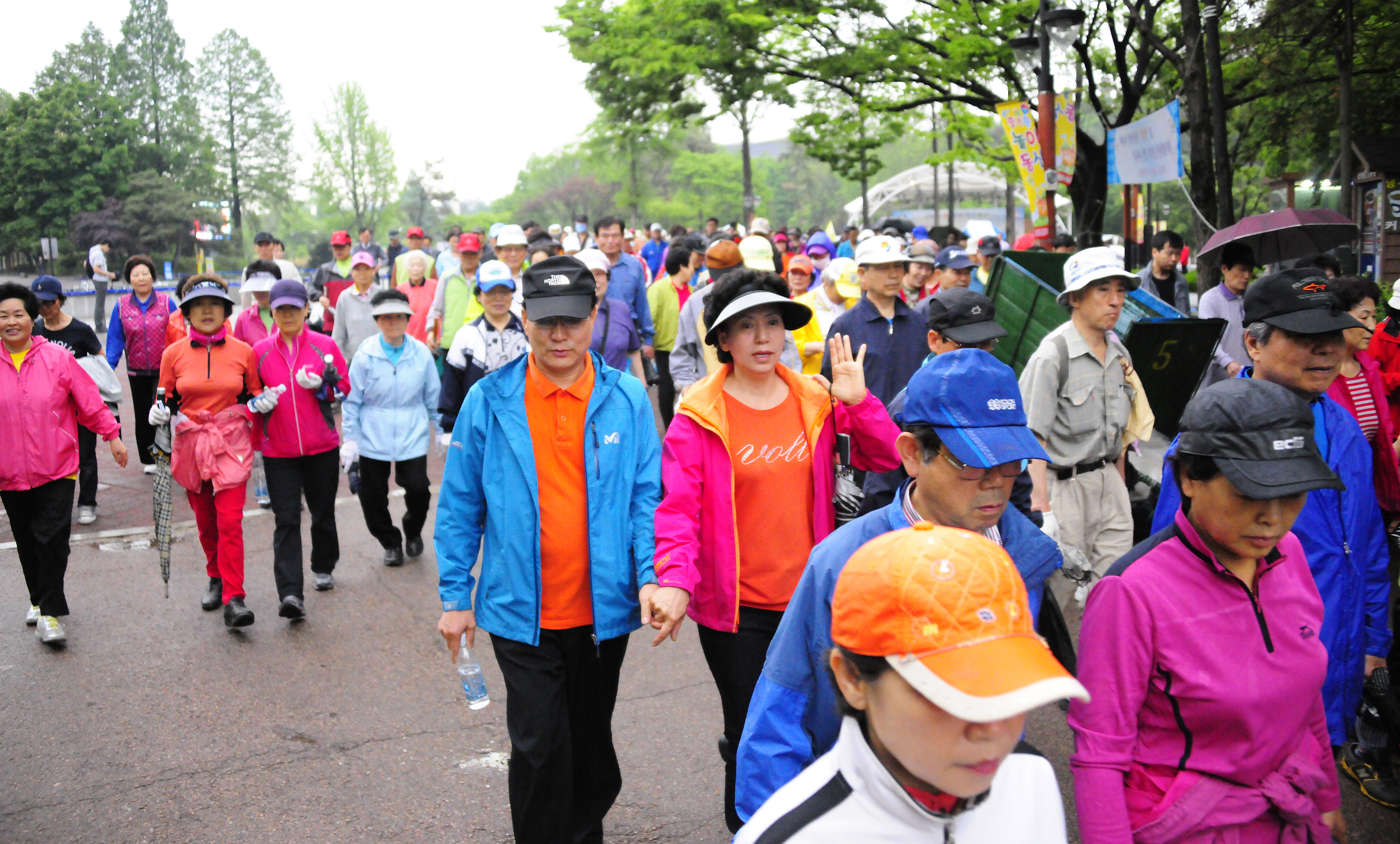 20110520-제16회 광진구민의 날-한가족 건강 걷기대회 34448.JPG