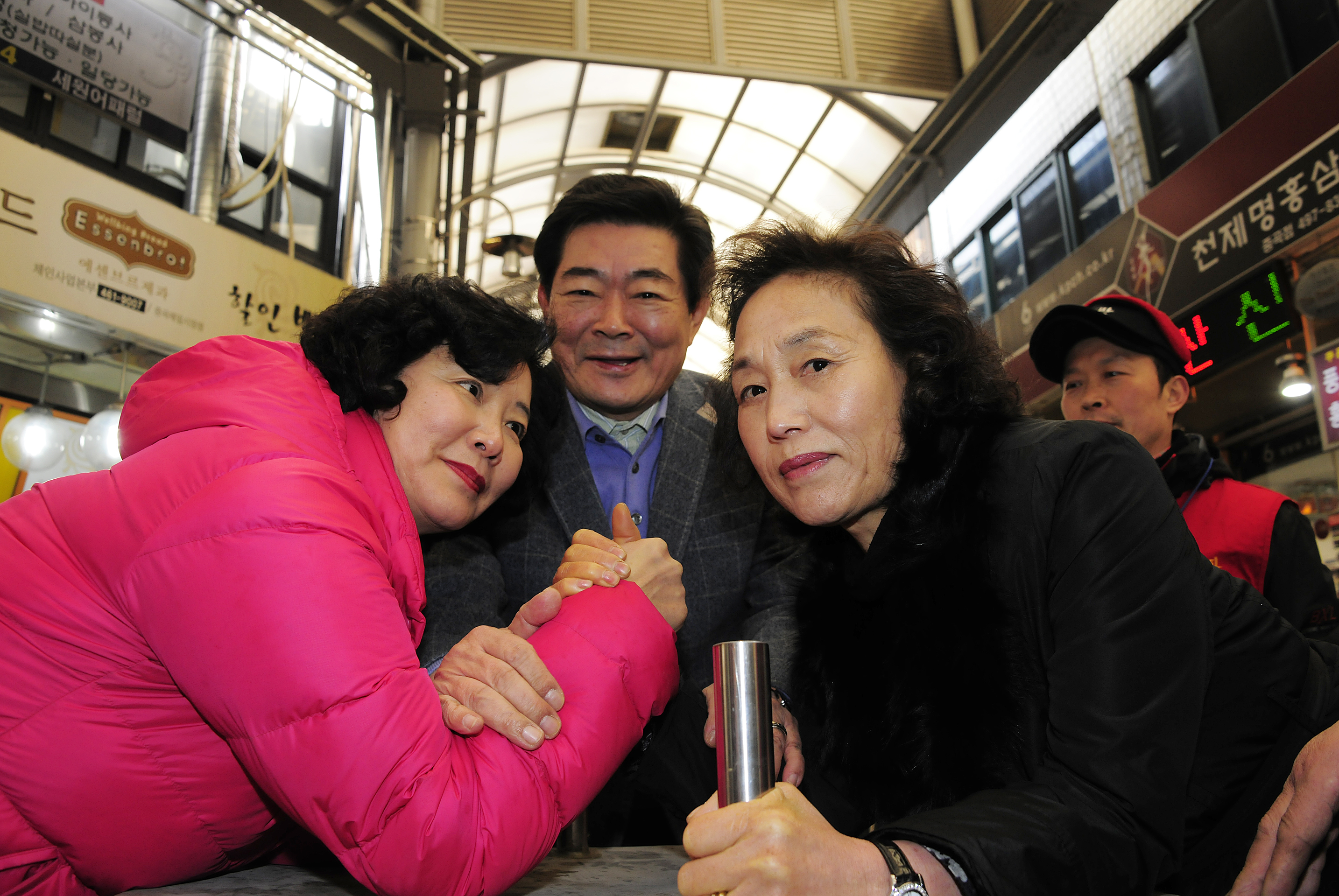 20120116-설맞이 전통시장방문 48336.JPG