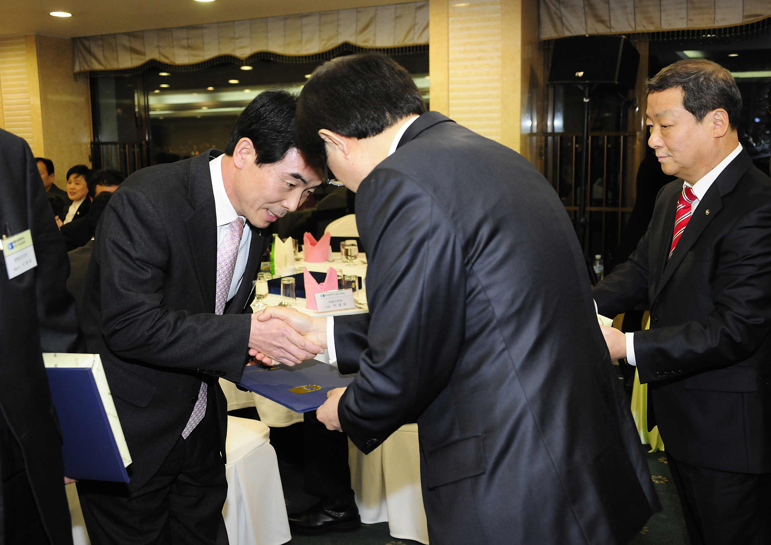 20120117-광진구 상공회 정기총회 및 제4대회장 취임식 48521.JPG