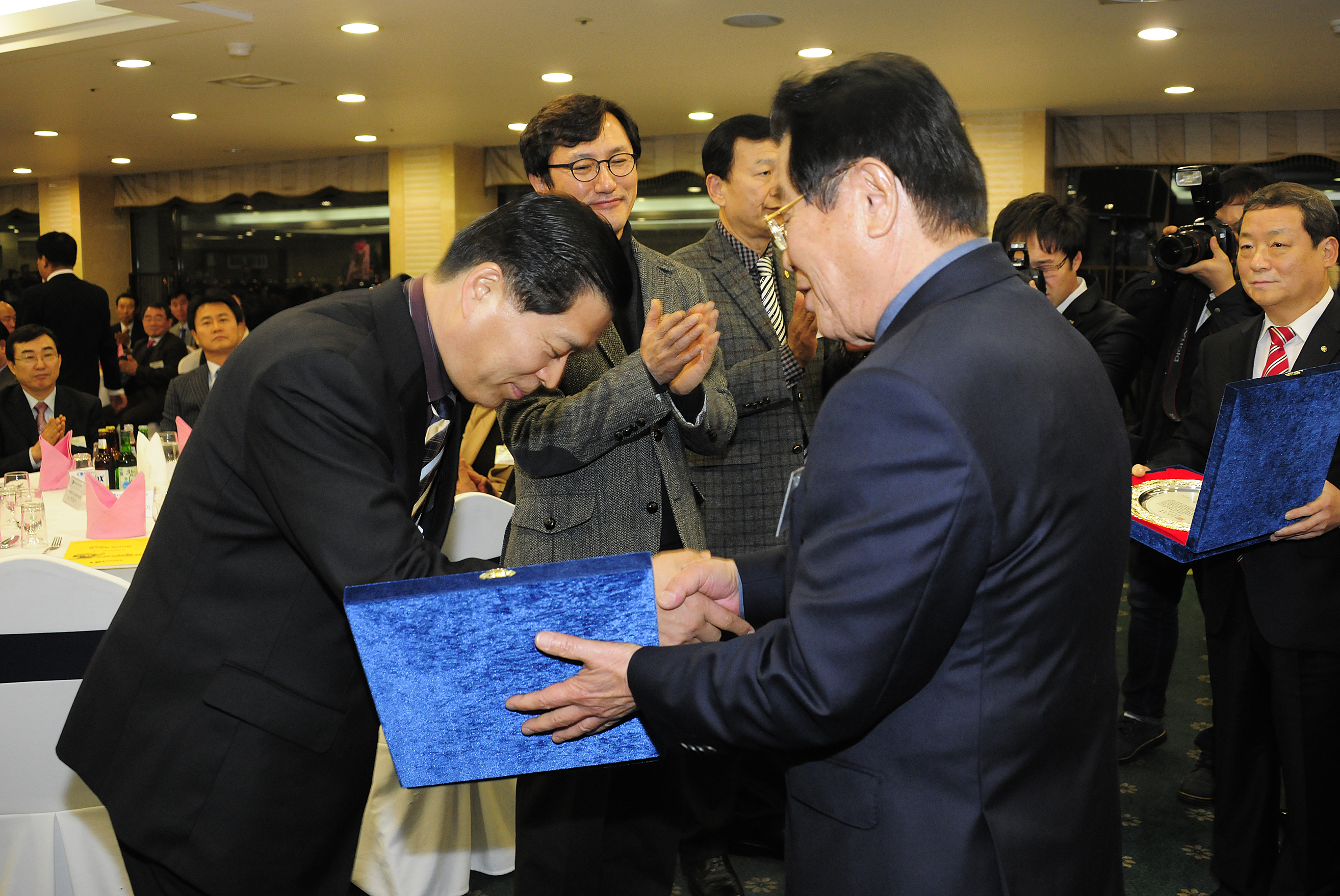 20120117-광진구 상공회 정기총회 및 제4대회장 취임식 48514.JPG
