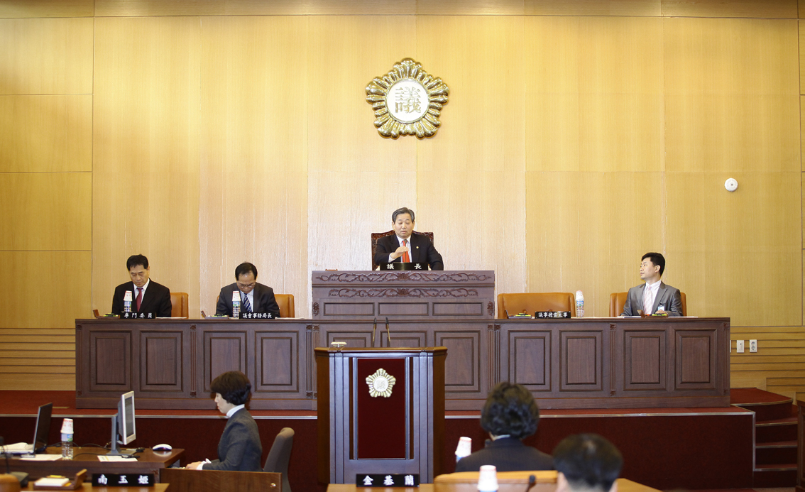 20110225-제146회 구의회 임시회 26808.JPG