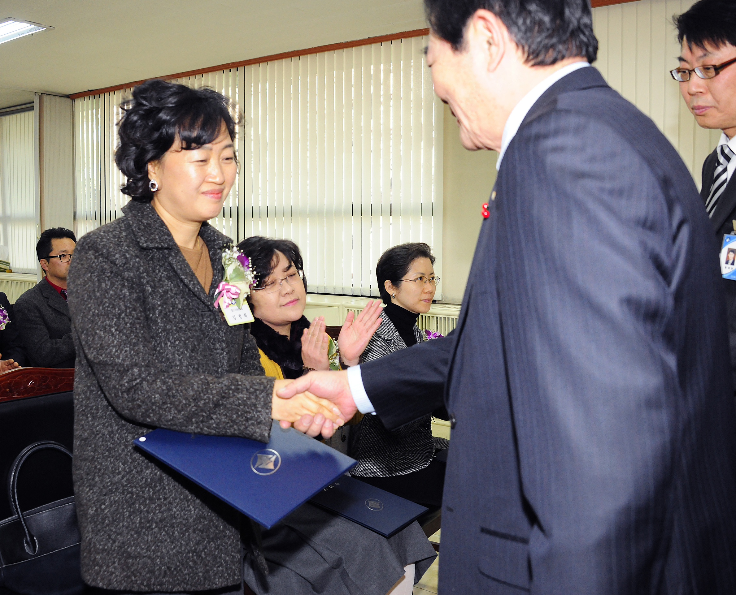 20120130-1월 정기구민표창 49076.JPG