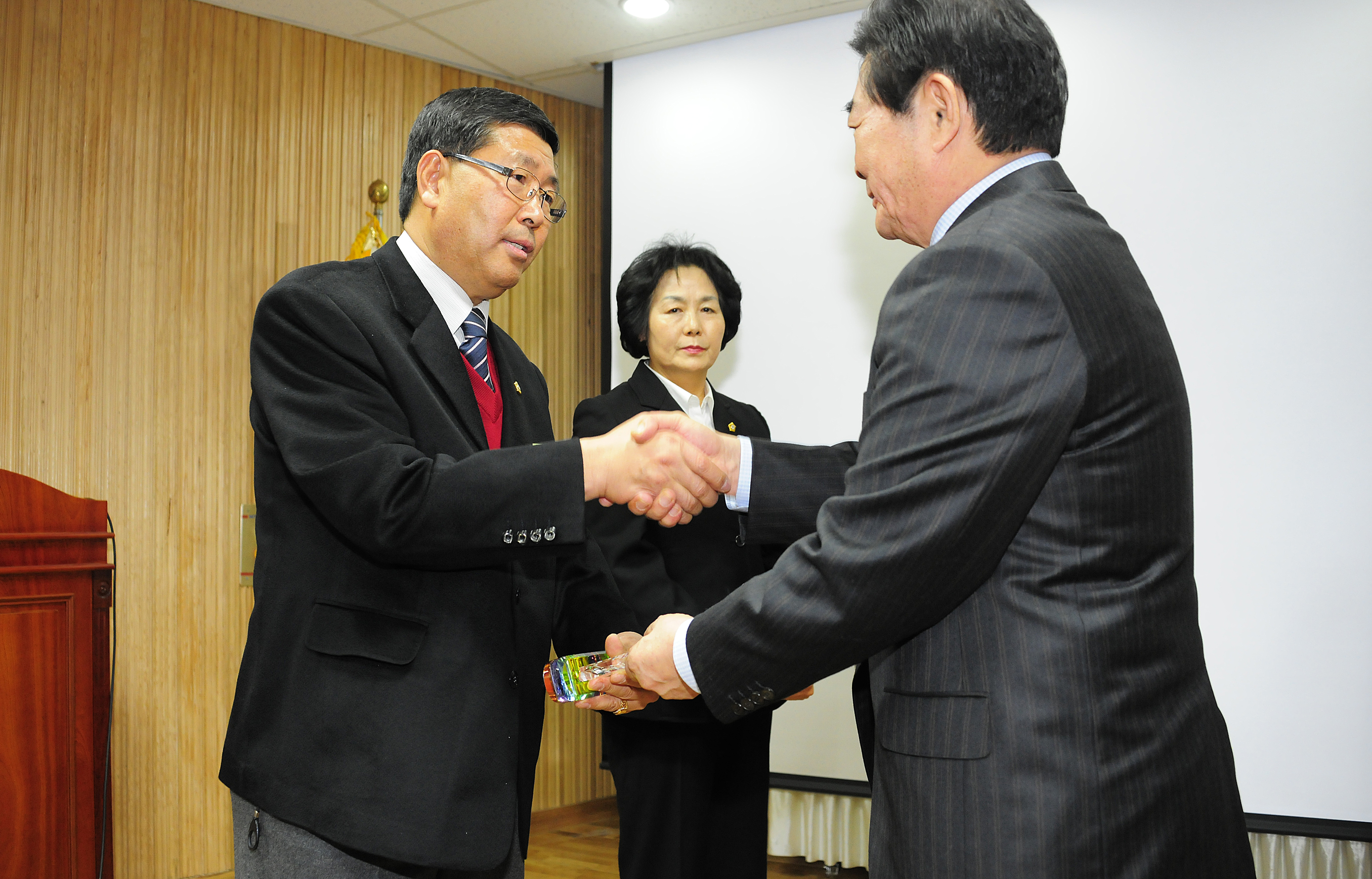 20120116-구의3동 업무보고 및 동청사 개청식 48211.JPG