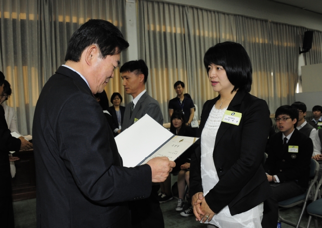 20110516-모범 청소년 표창-중등부 33825.JPG