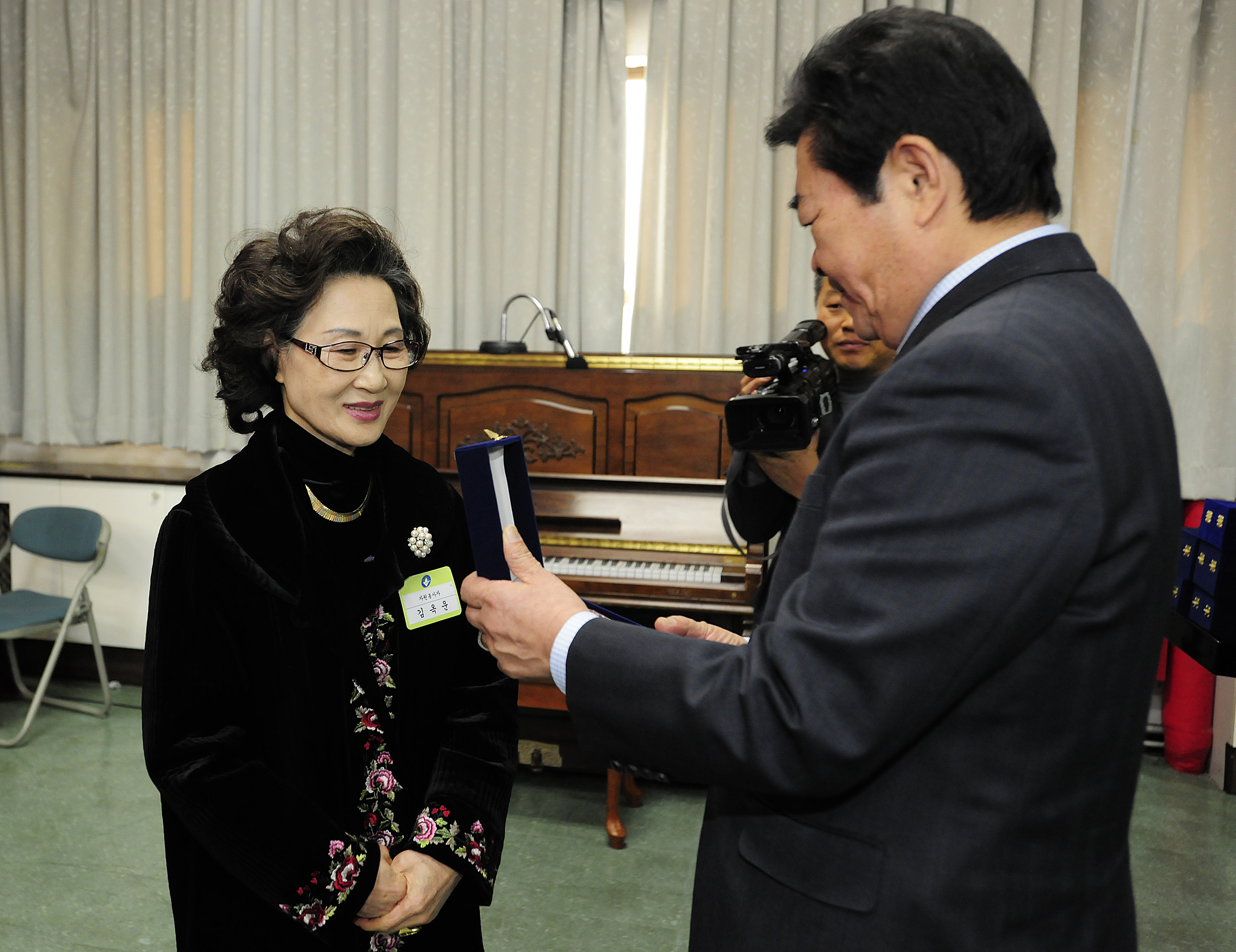 20111206-자원봉사자의 날 우수자원봉사자 표창 44482.JPG