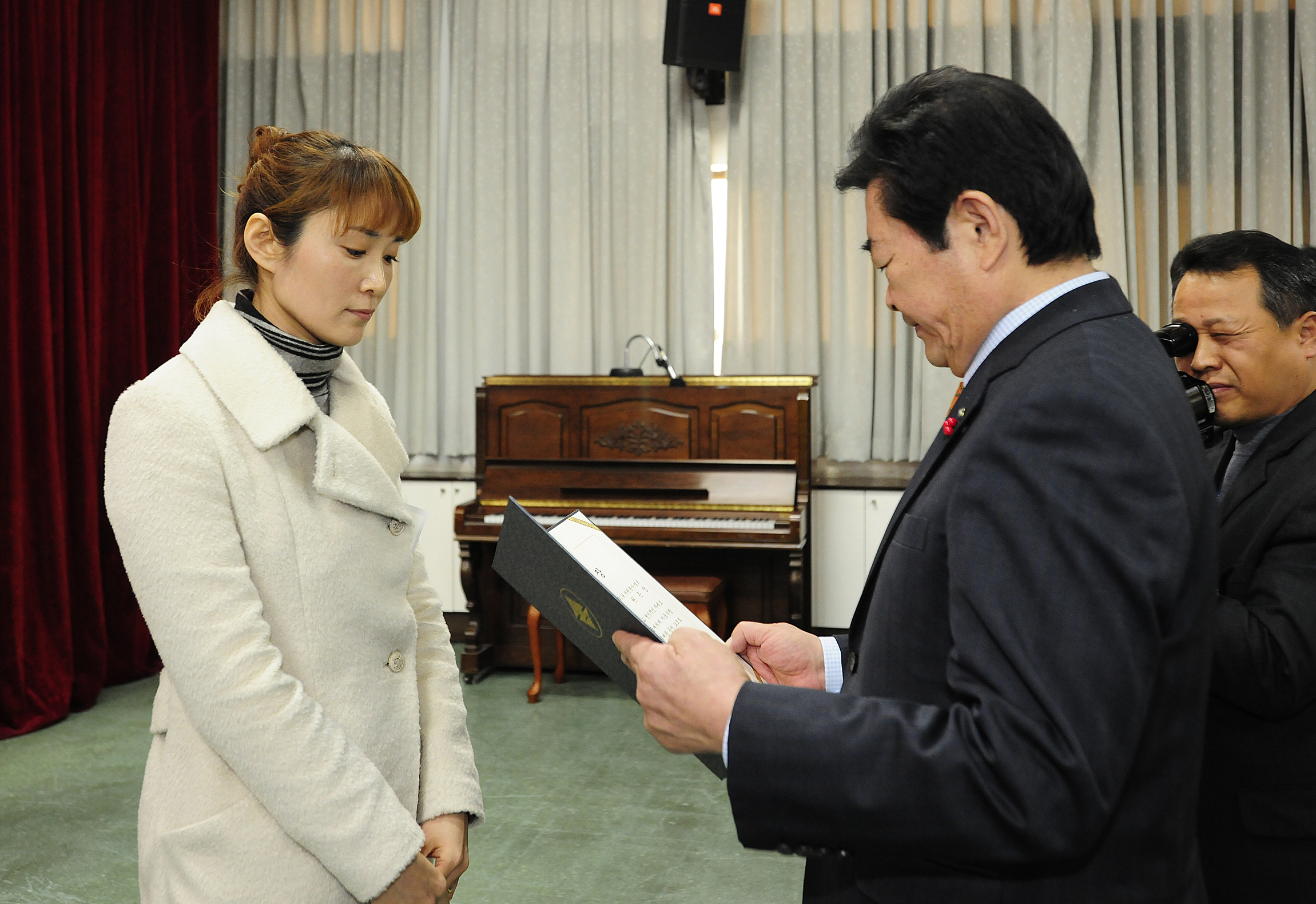 20111206-자원봉사자의 날 우수자원봉사자 표창 44645.JPG