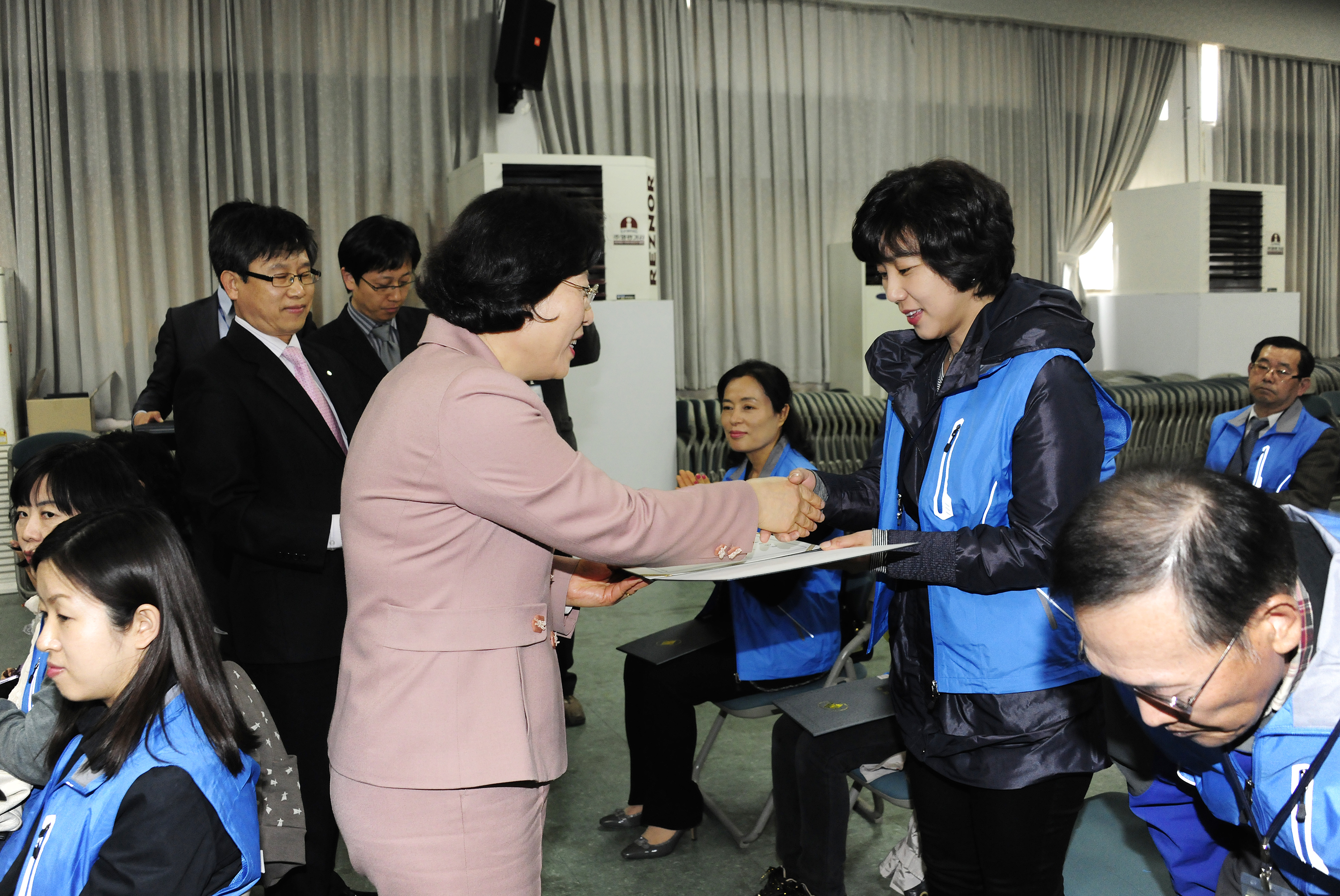 20110413-소비자 식품위생 감시원 위촉실 30256.JPG
