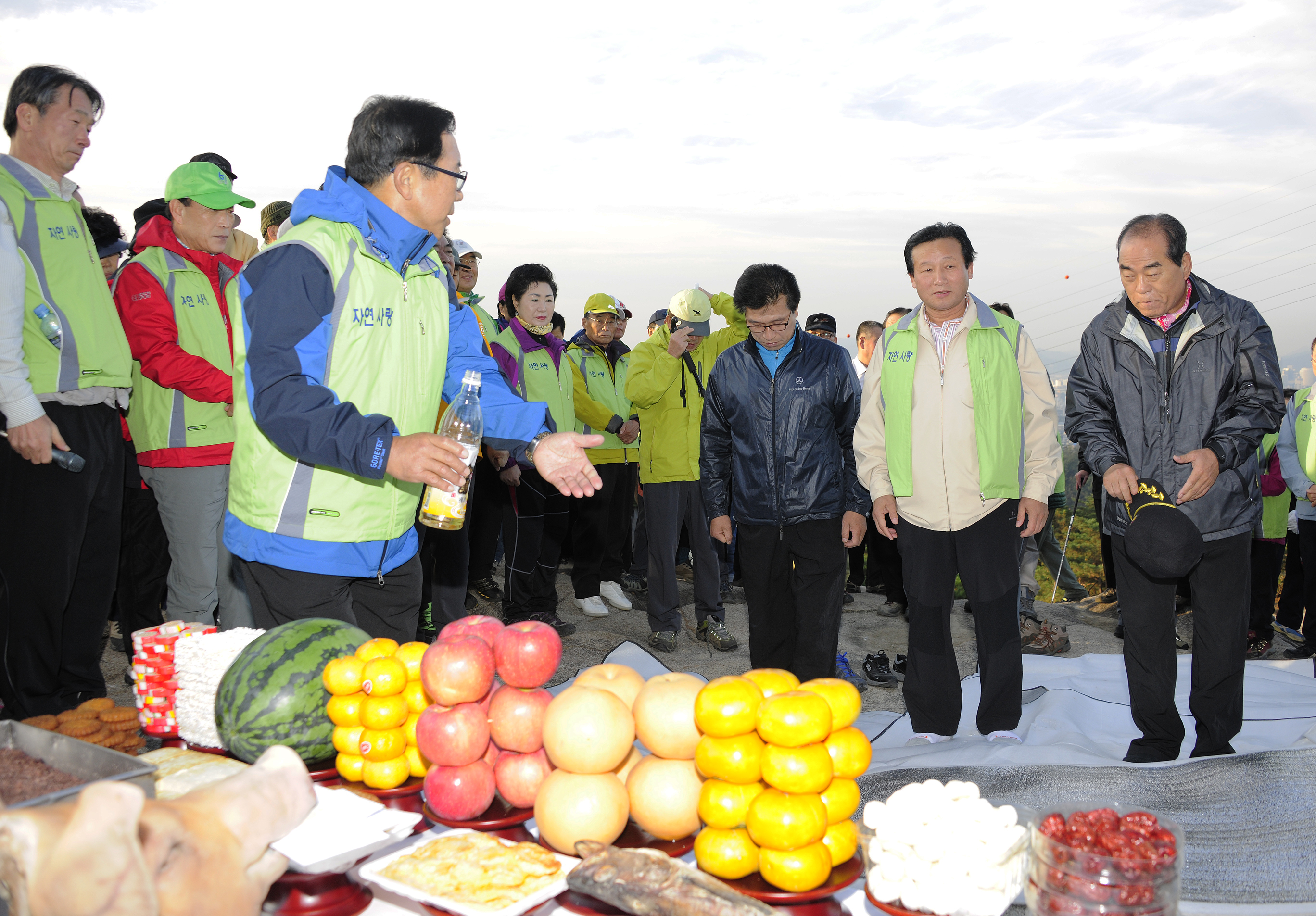 201111002-아차산 자연보호연합 산제 41472.JPG