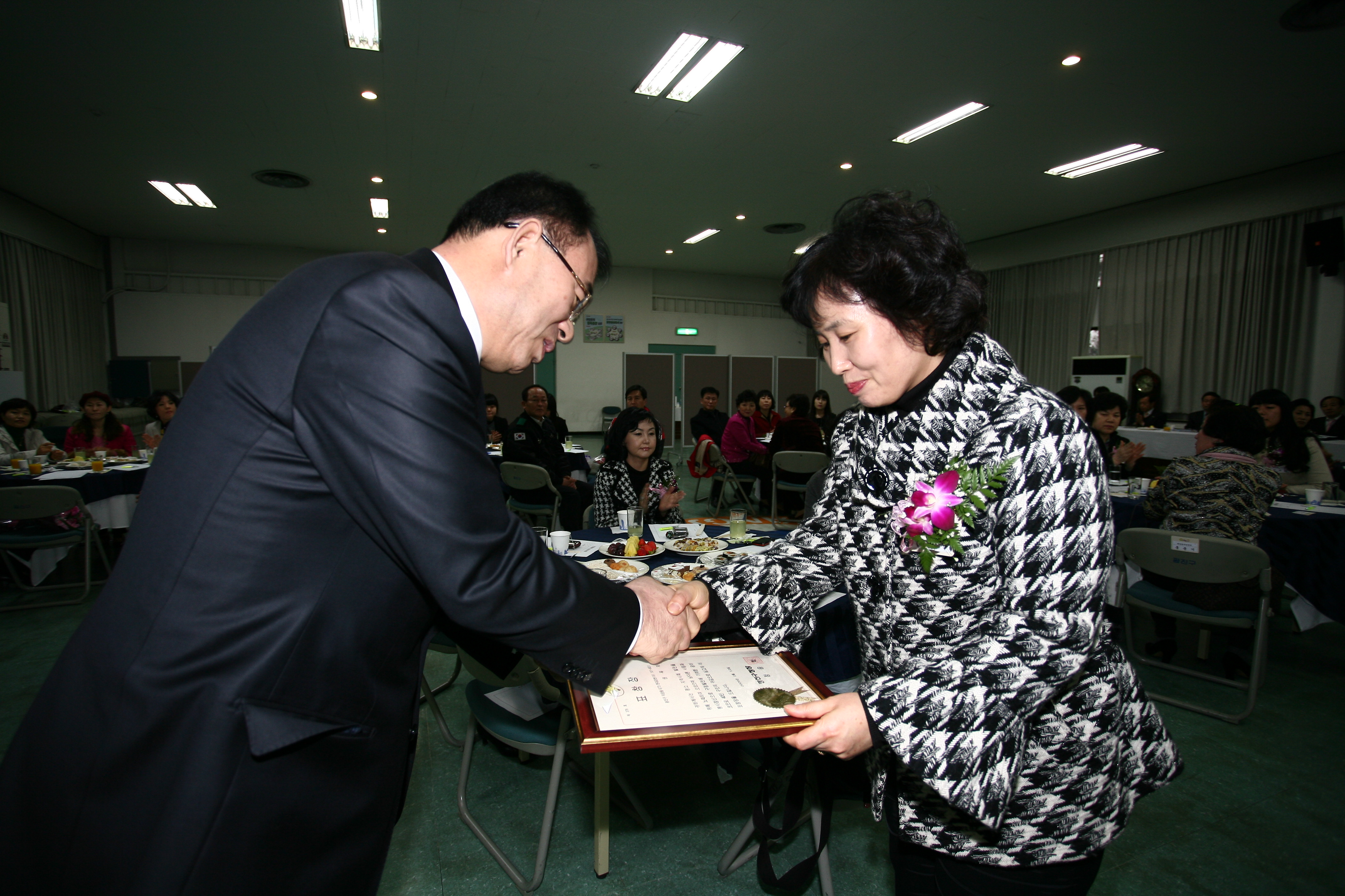 2009년 2월 구청장 구민표창 수여식-2 9153.JPG