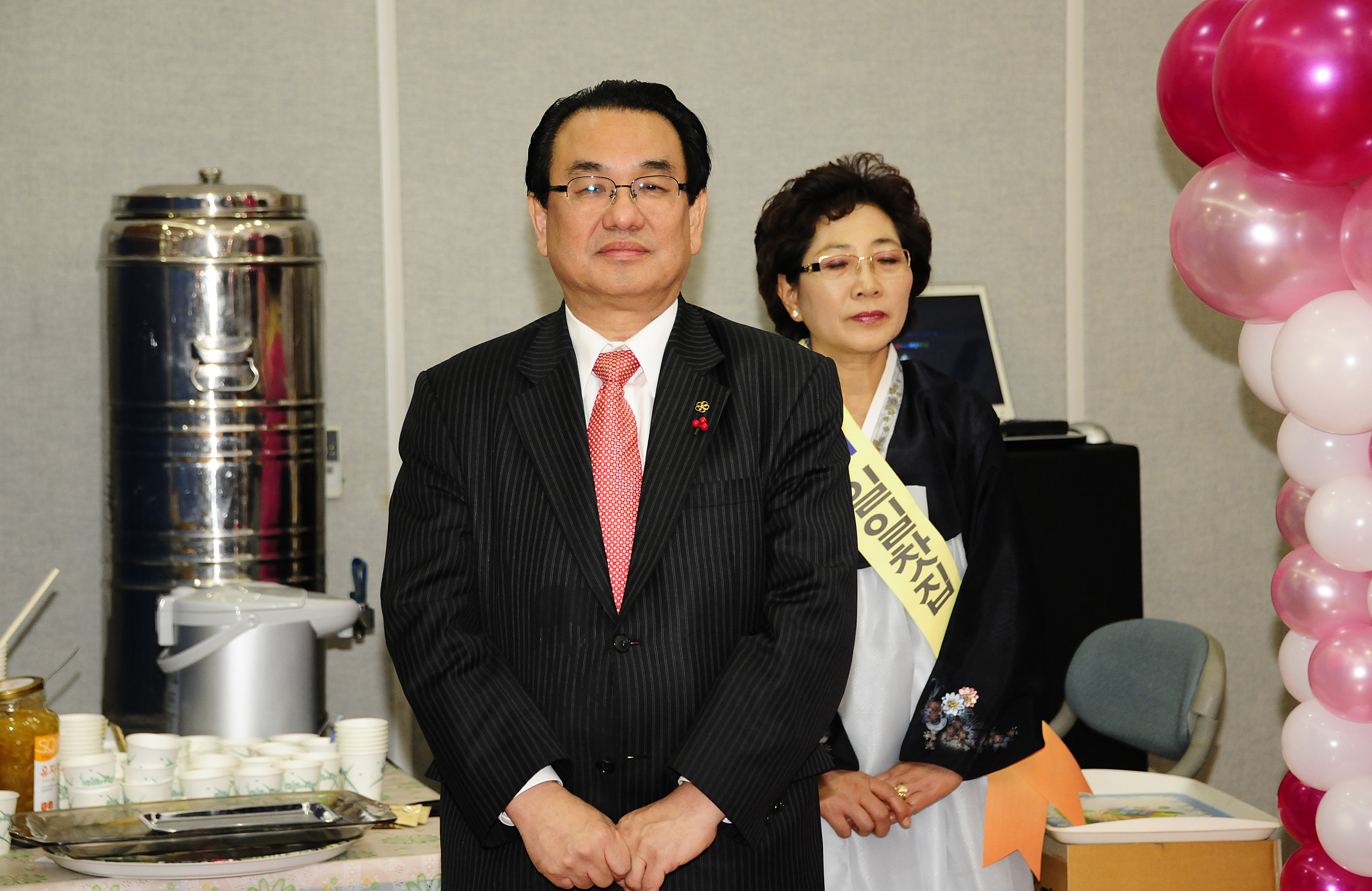 20111208-능동 주민자치위원회 일일찻집 45040.JPG