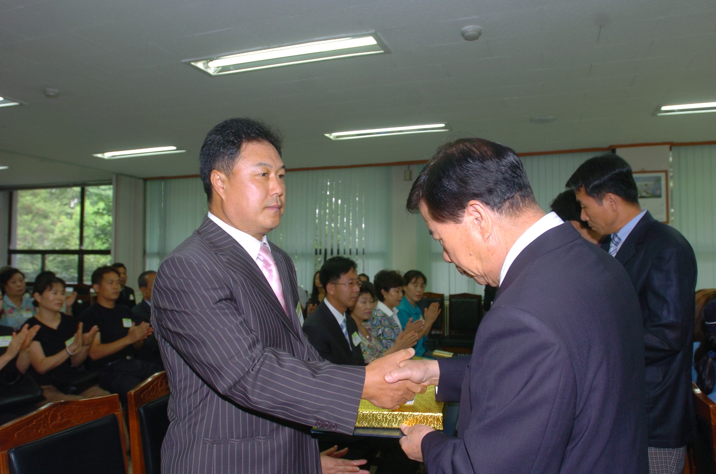 2005년 8월 정기구민표창 I00000004294.JPG