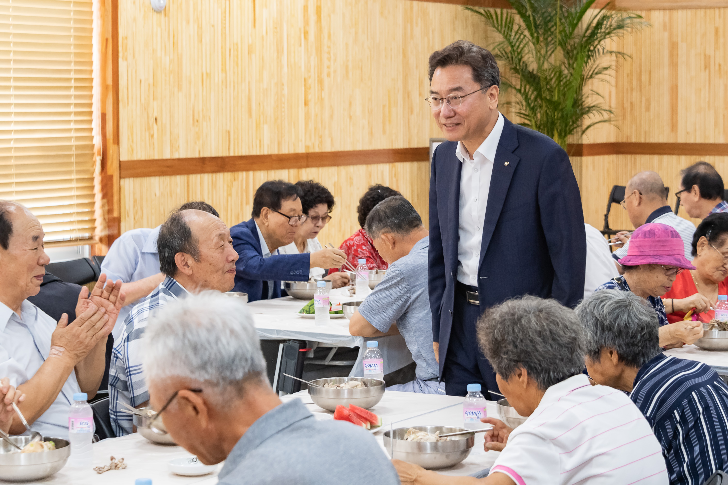 20190822-건강한 여름나기 '사랑의 孝 삼계탕' 드리기 20190822-107491_S_202601.jpg