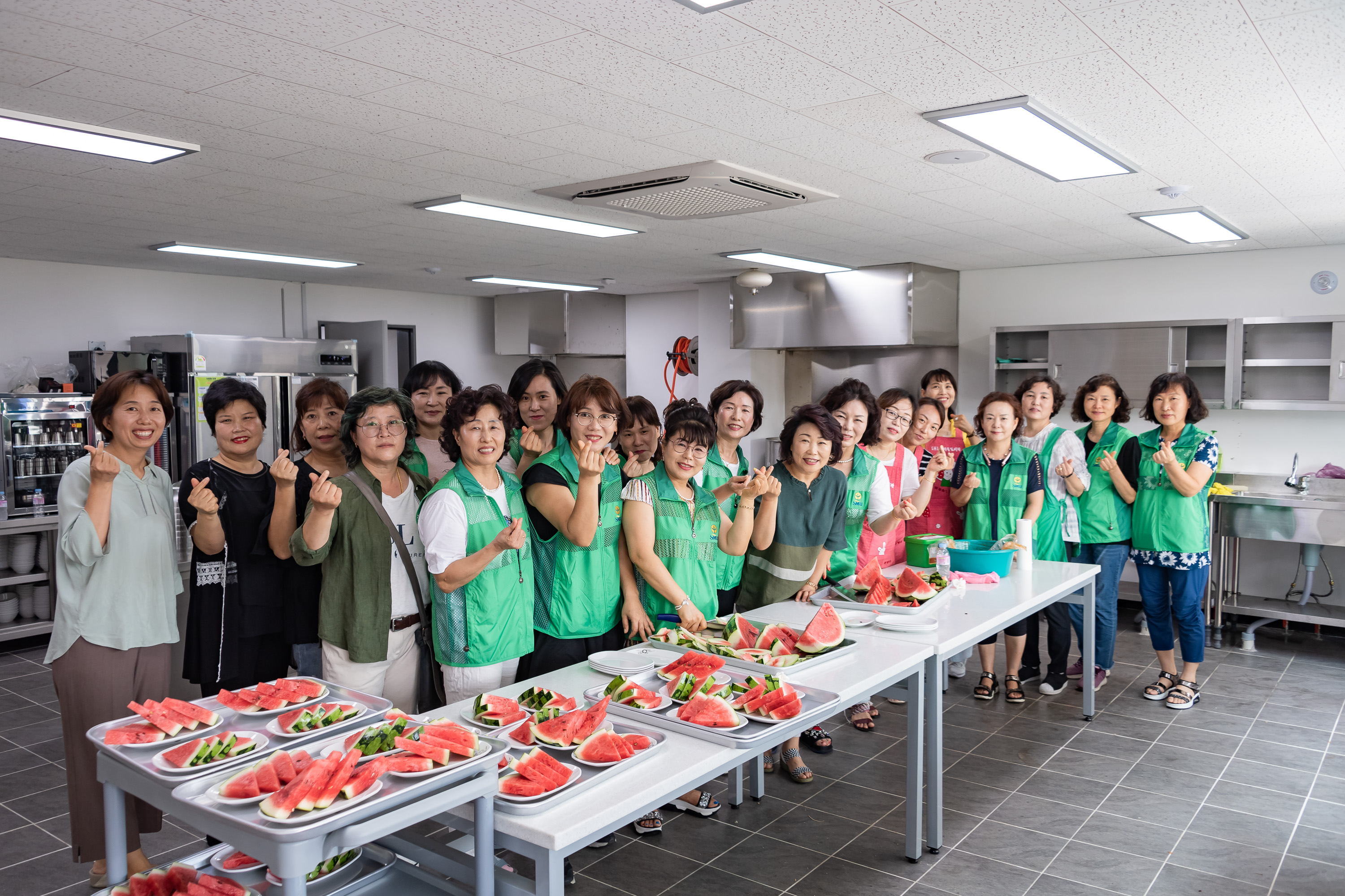 20190822-건강한 여름나기 '사랑의 孝 삼계탕' 드리기 20190822-107224_S_202558.jpg