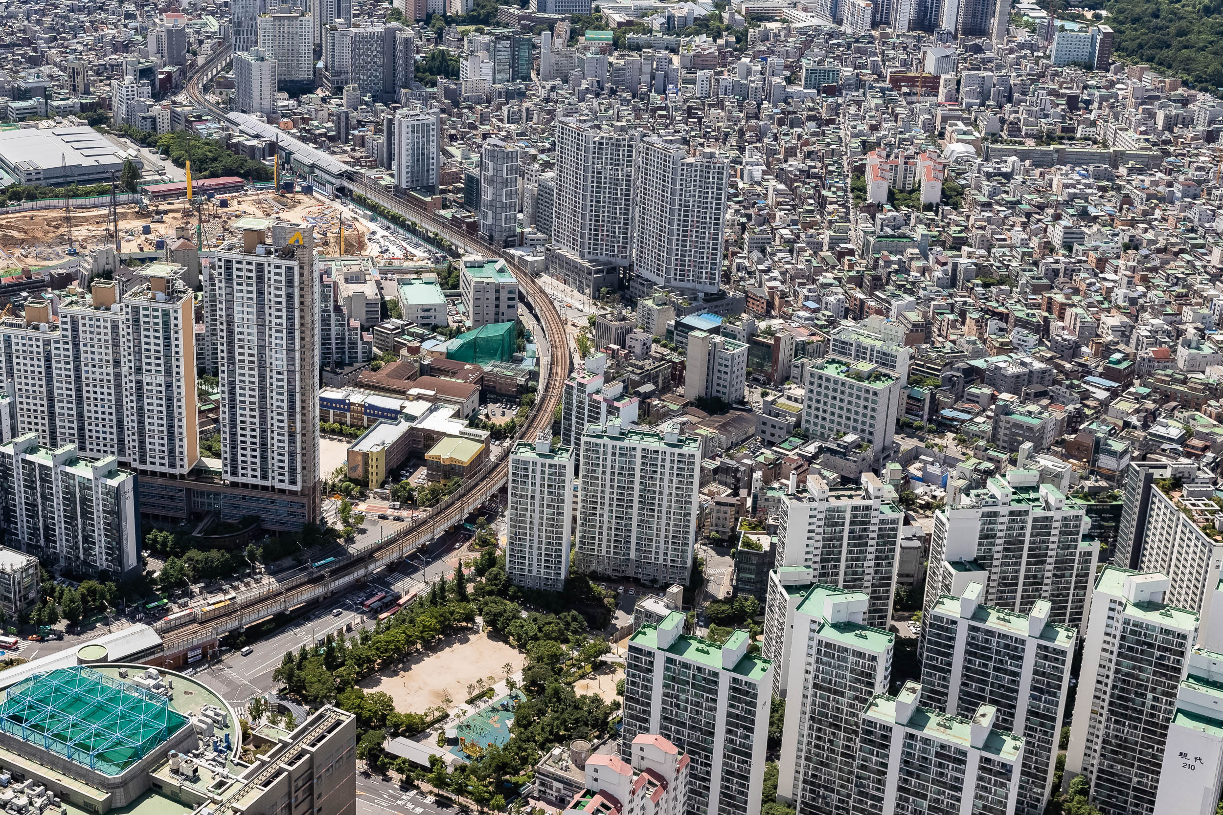 20210810-하늘에서 본 광진구-구의3동 20210616-003105_G_131654.jpg