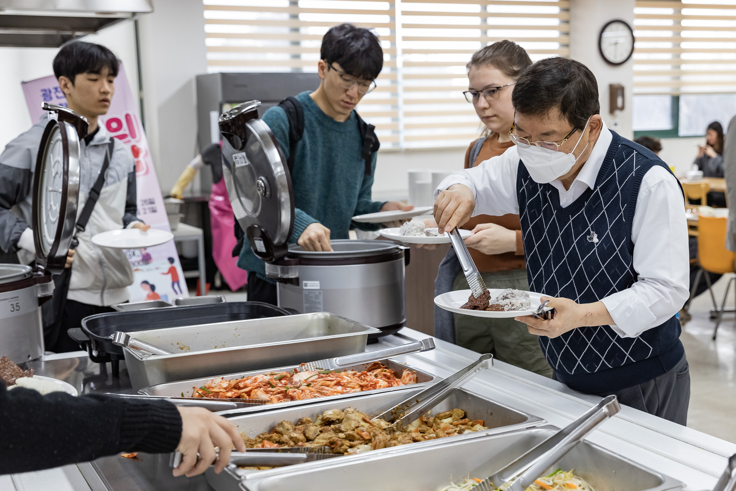 20240405-천원의 아침밥(세종대학교) 240405_0305_G_085343.jpg