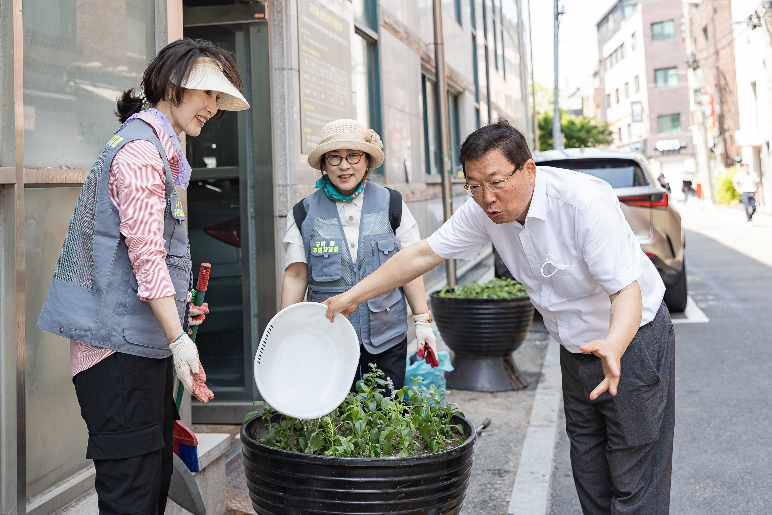 20240612-구의3동 자원봉사캠프 부녀회 이웃사랑 밑반찬 나눔 240612_0514_G_111411.jpg