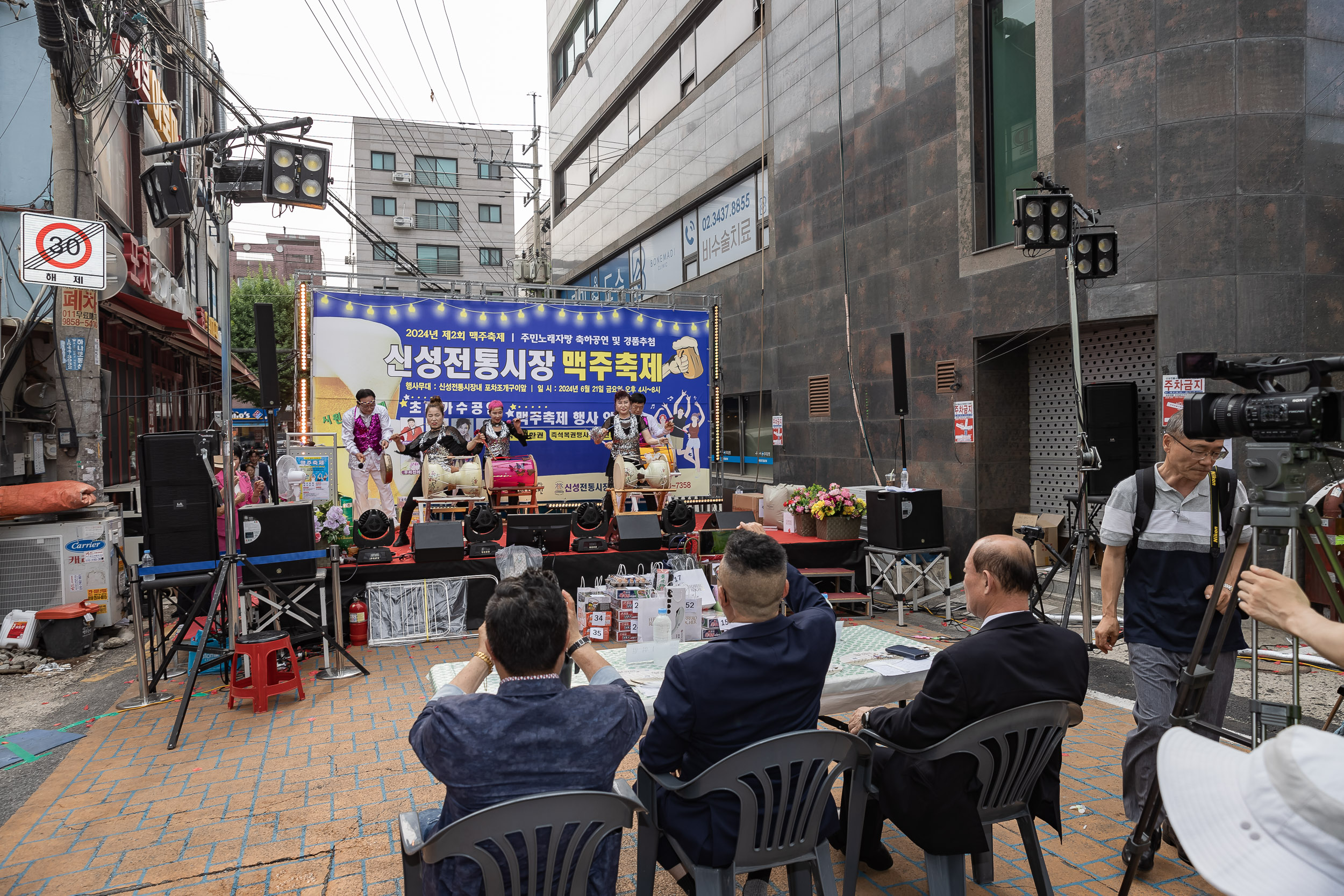 20240621-신성전통시장 맥주축제 240621_0587_G_191129.jpg