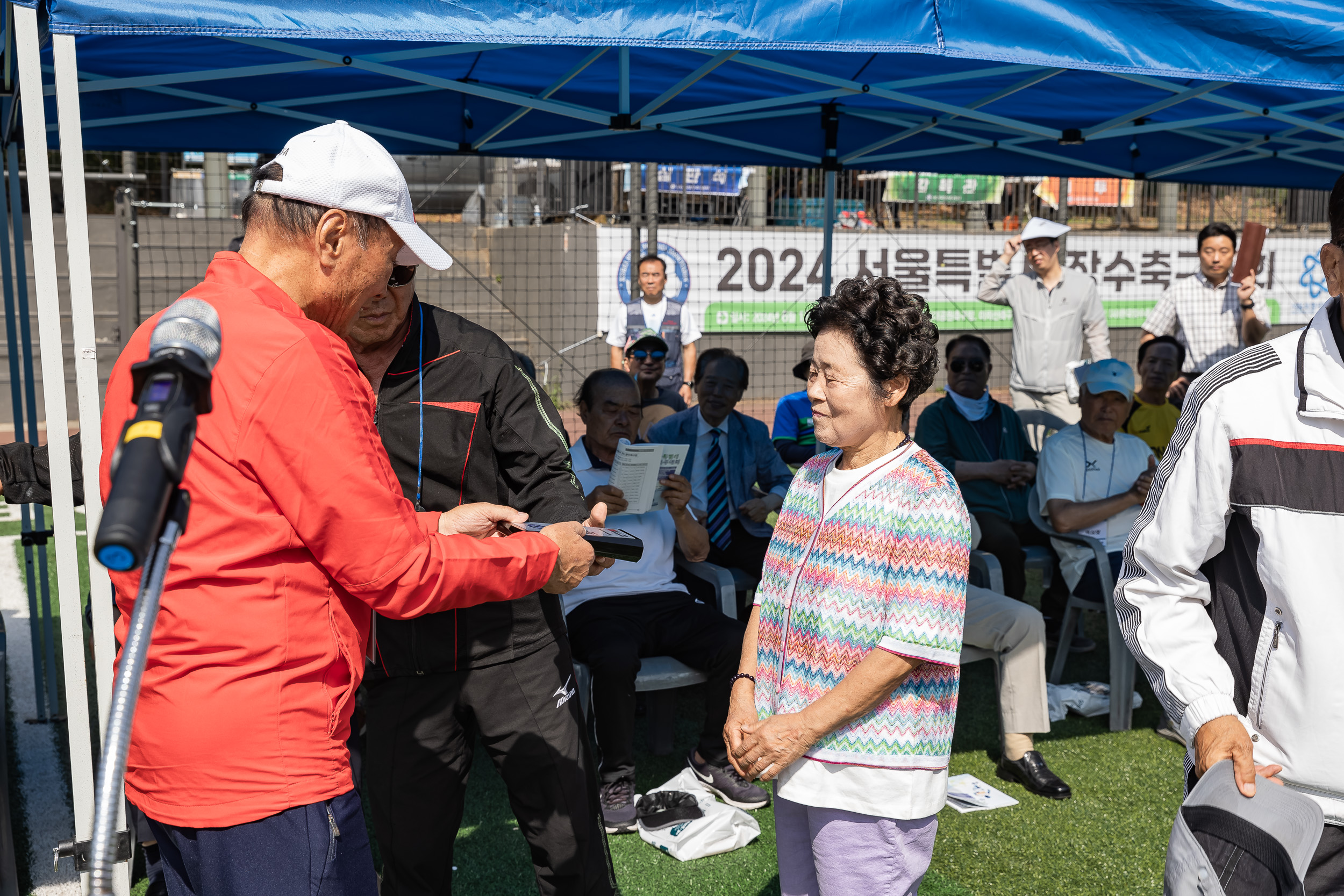 20240612-2024 서울특별시 장수축구대회 240612_0252_G_111215.jpg