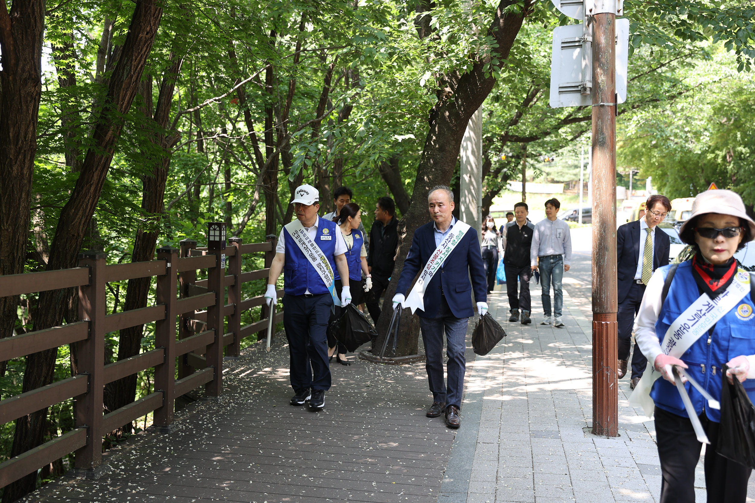 20240509-바르게살기 국토대청결운동 240509_0152_G_151552.jpg