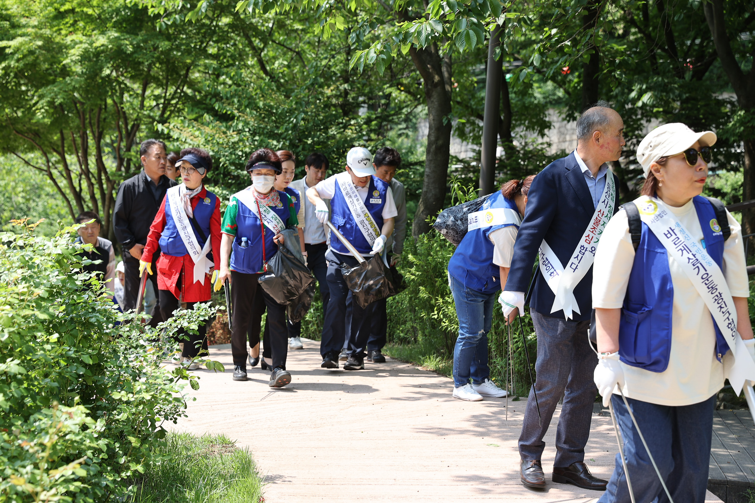 20240509-바르게살기 국토대청결운동 240509_0190_G_151553.jpg