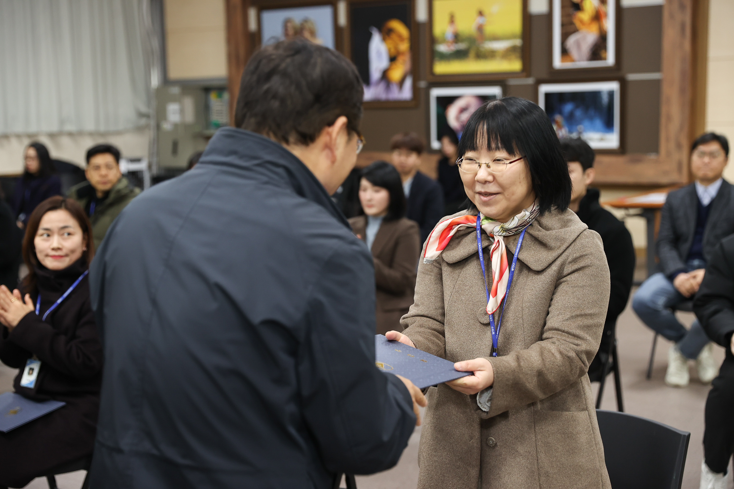 20231227-2024년 상반기 정기인사 발령장 수여식 231227_0743_G_095250.jpg