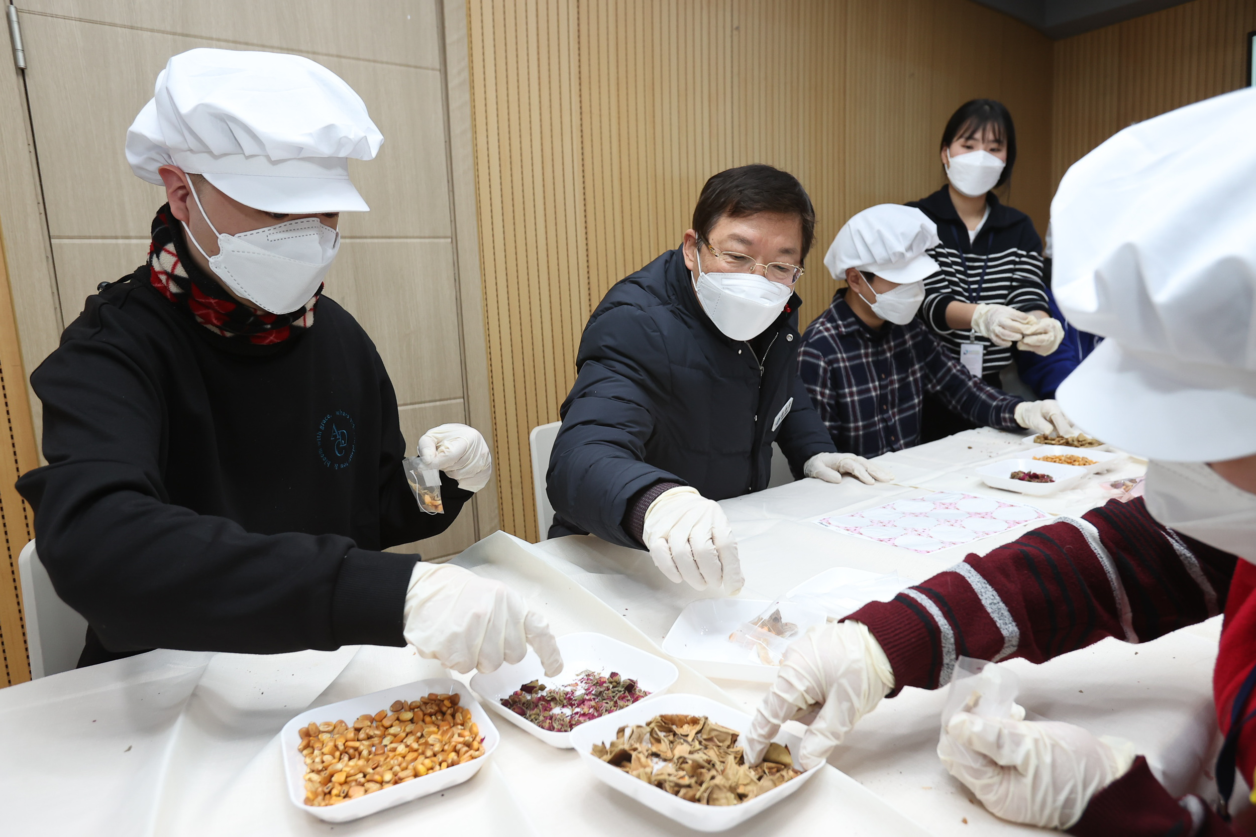 20240123-희망커리어라운지, 희망일터, 희망의 학교-장애인시설 방문 240123_0547_G_135654.jpg