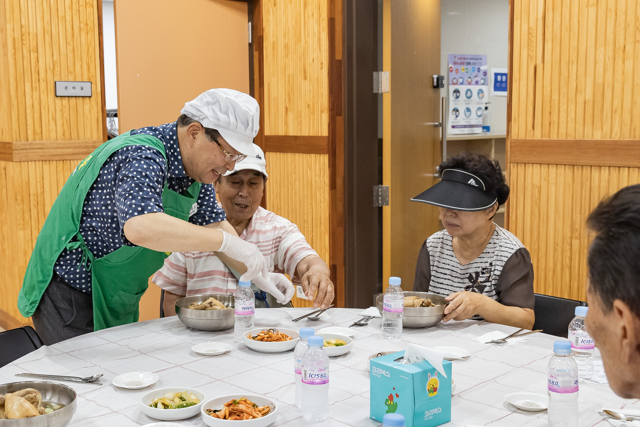 20240711-구의1동 새마을부녀회 삼계탕 나눔행사 240711-0791_G_135353.jpg