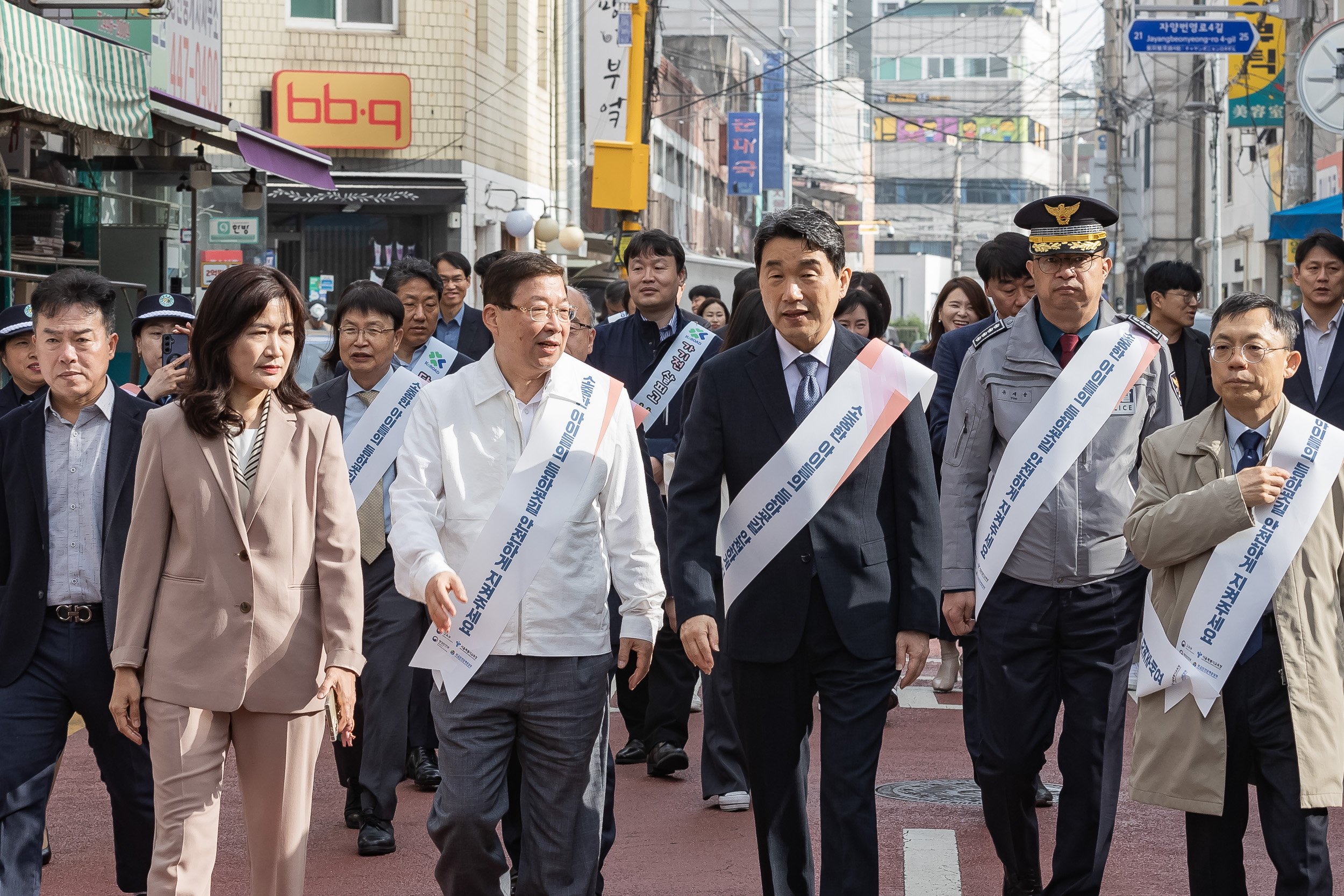 20240417-신자초등학교 등굣길 안전 캠페인 240417_0130_G_161829.jpg