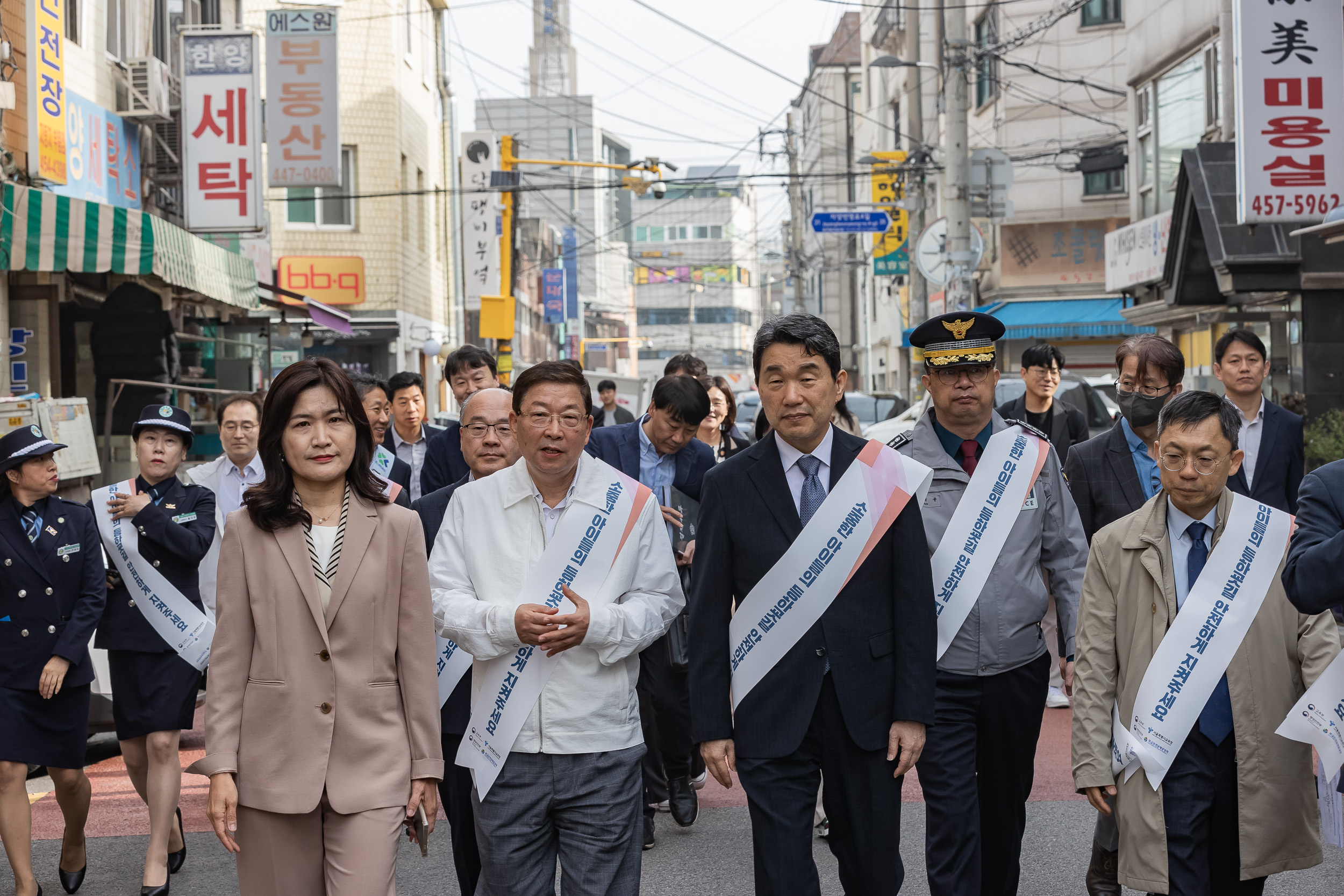 20240417-신자초등학교 등굣길 안전 캠페인 240417_0142_G_161829.jpg