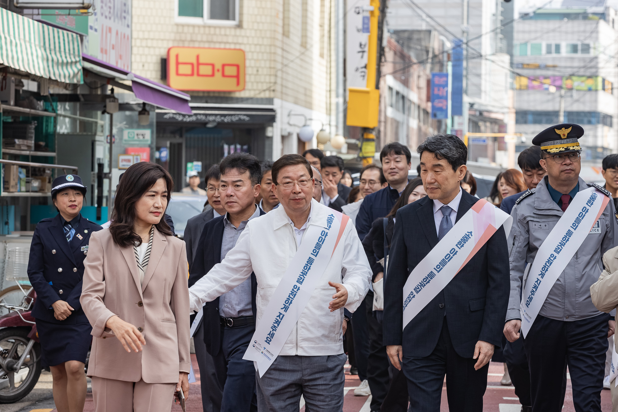 20240417-신자초등학교 등굣길 안전 캠페인 240417_0120_G_161828.jpg