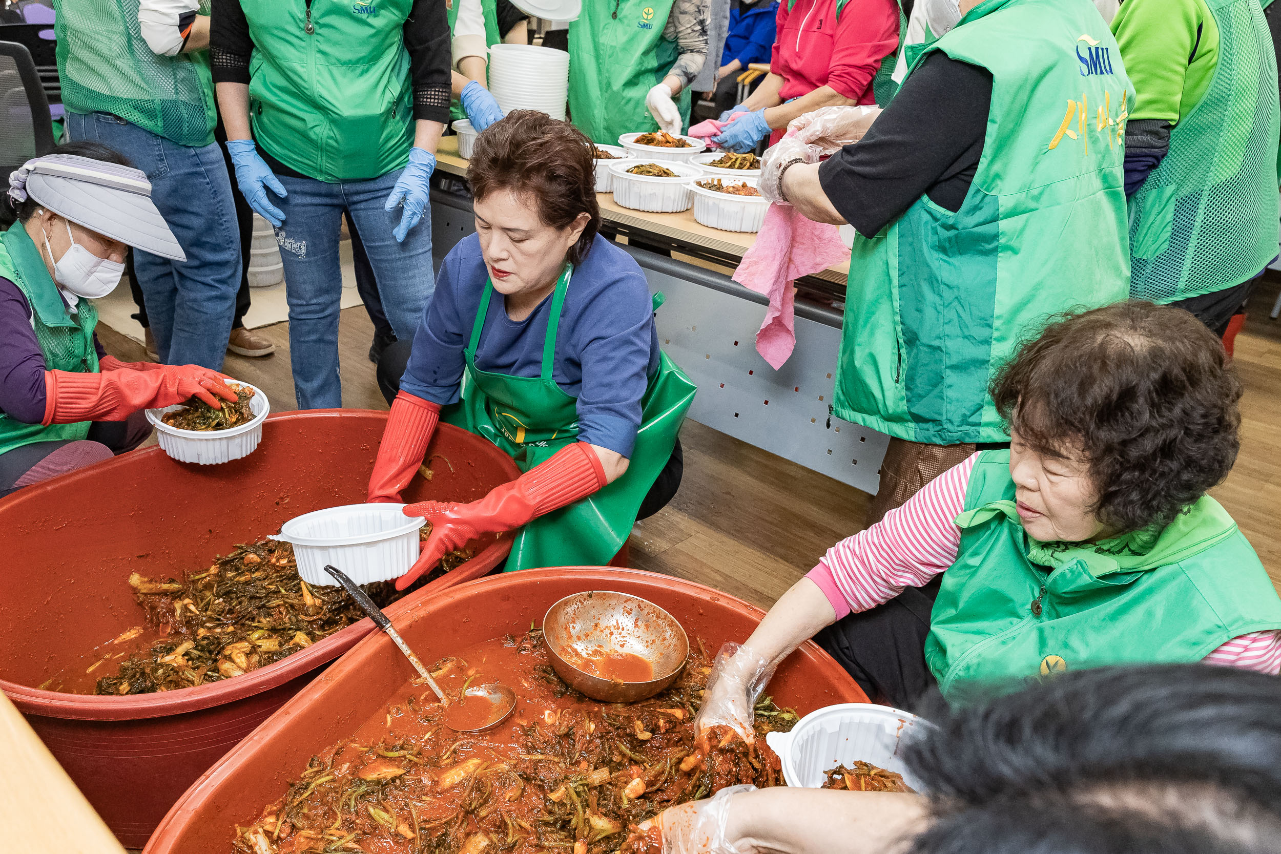 20240425-광진구 새마을부녀회 밑반찬 만들기 행사 240425_0160_G_084006.jpg