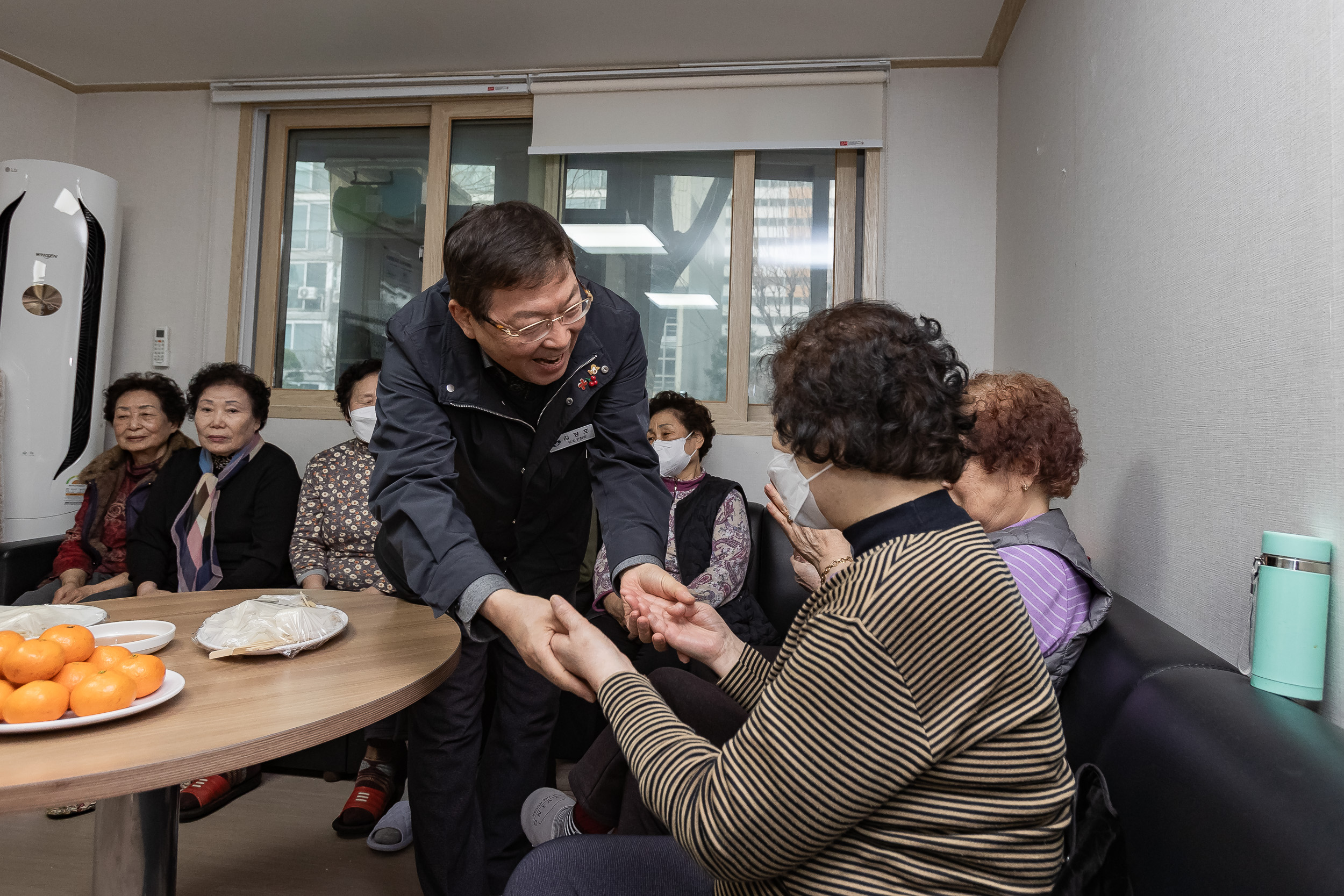 20240205-2024년 설맞이 노인복지시설 위문 방문-마실경로당