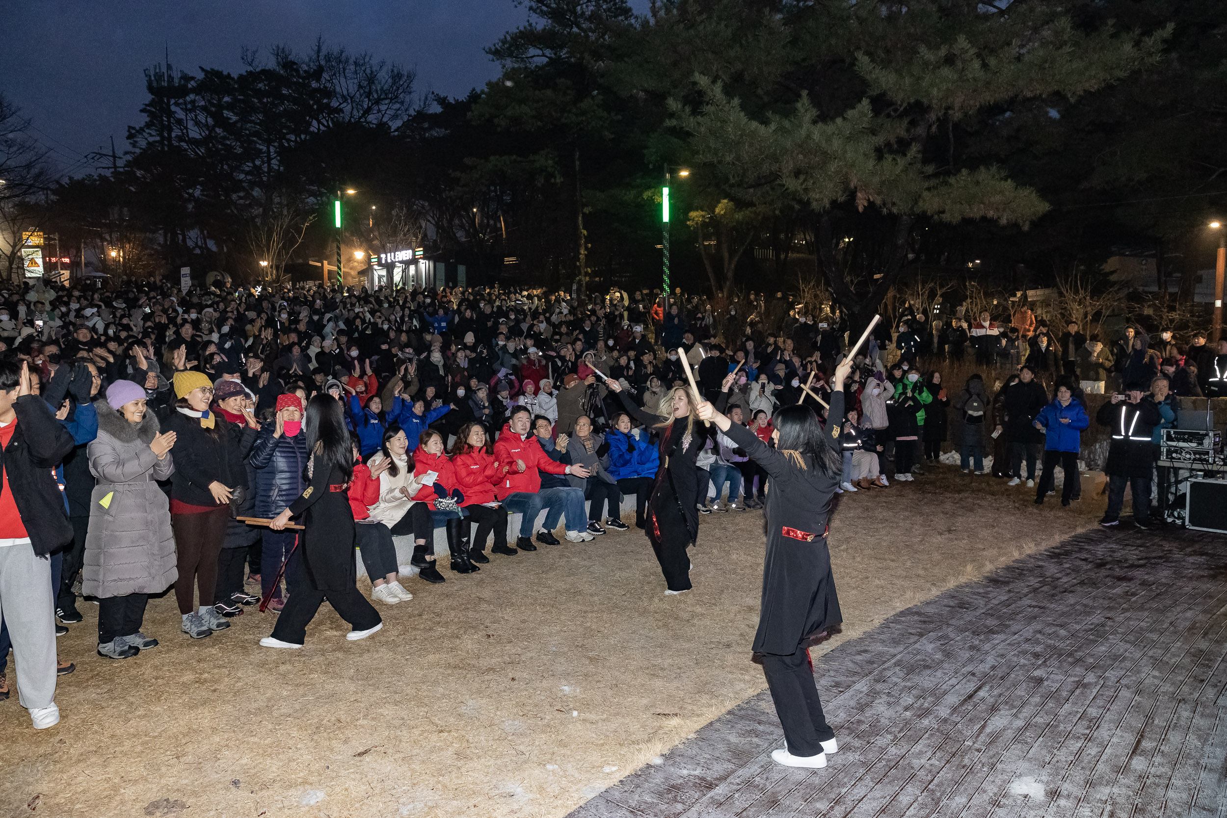 20240101-2024년 아차산 해맞이 축제 240101_0477_G_102342.jpg