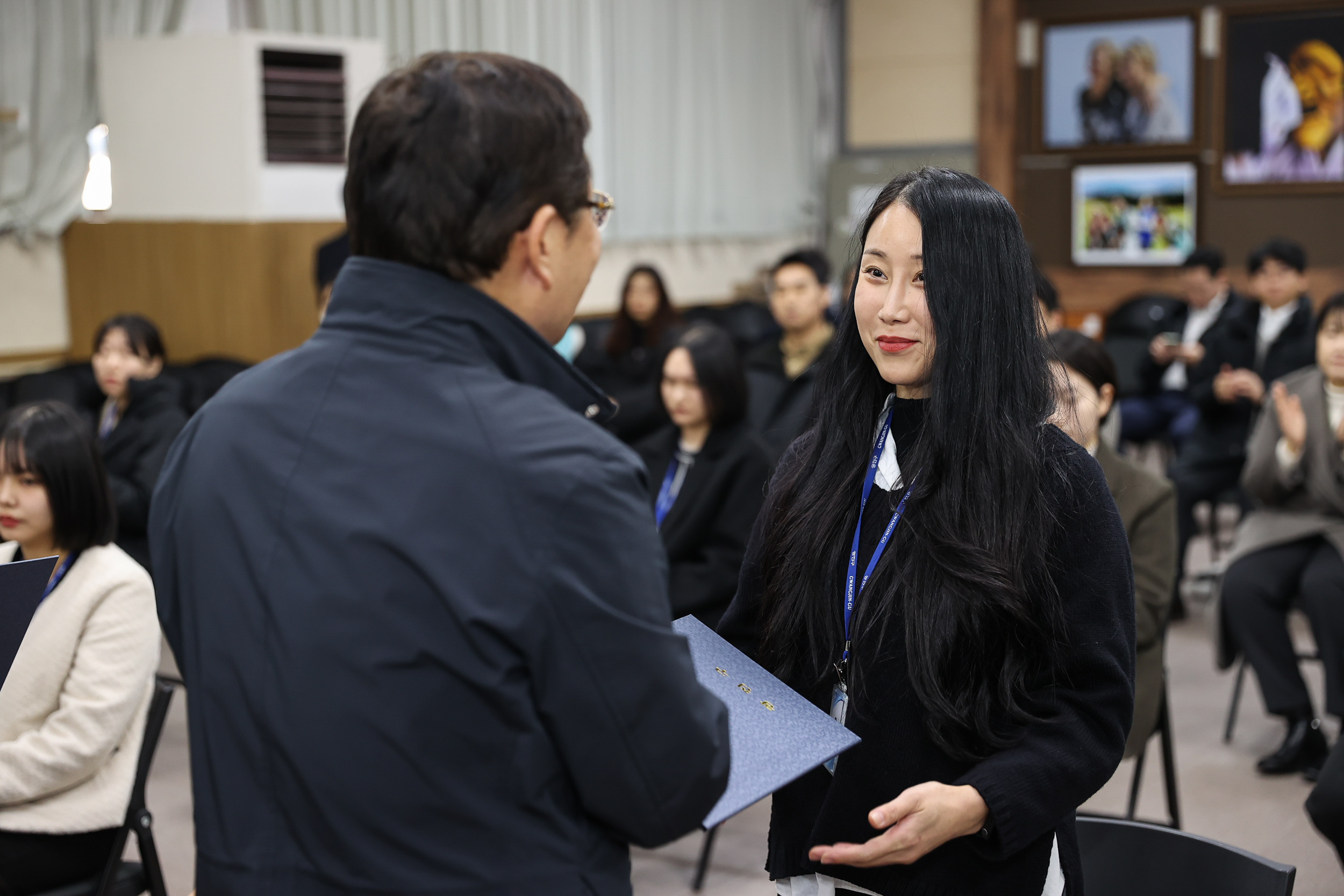 20231227-2024년 상반기 정기인사 발령장 수여식 231227_1492_G_095636.jpg