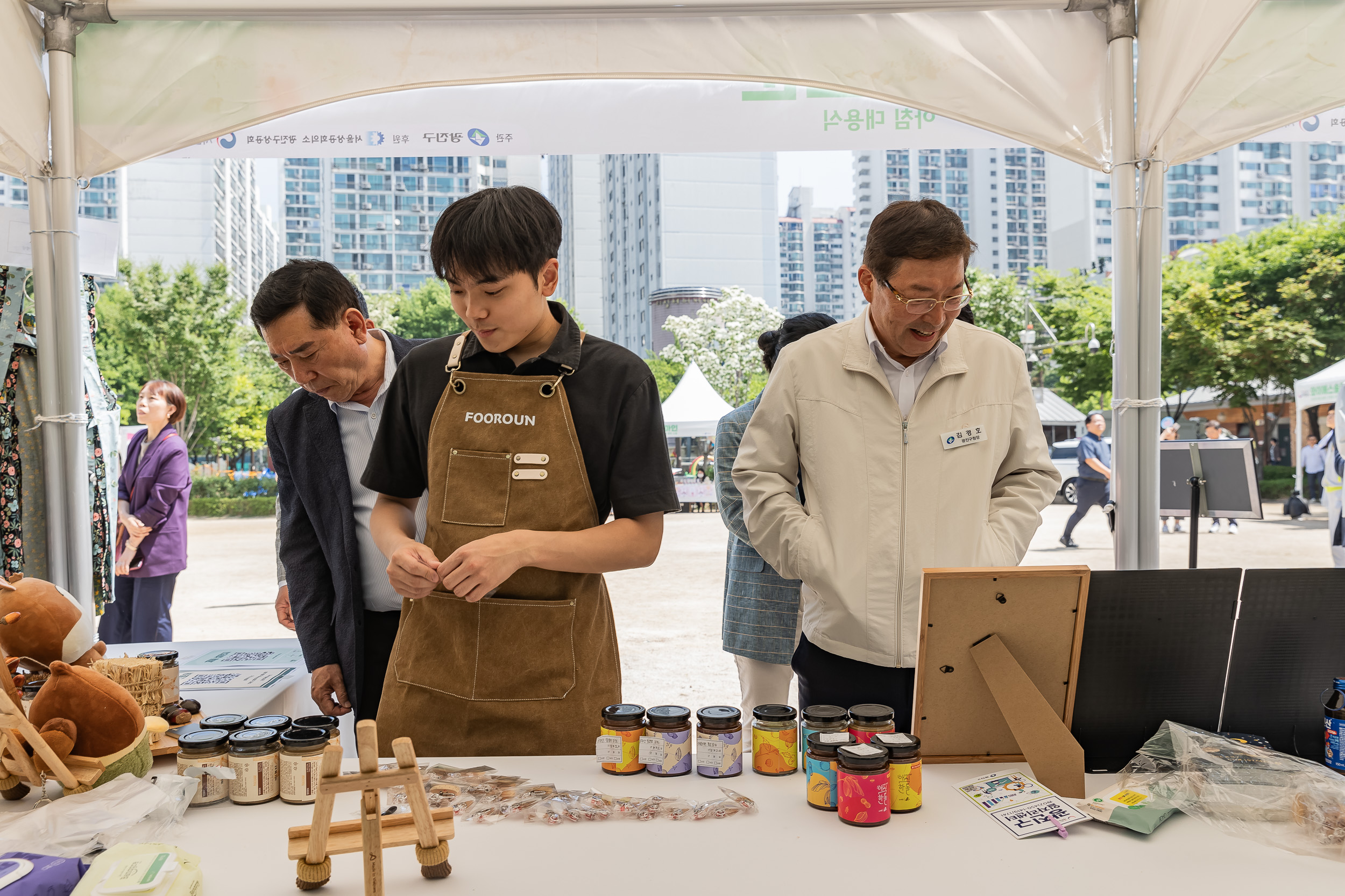 20240503-광진구 중소기업 제품 판매전 240503_1161_G_142307.jpg