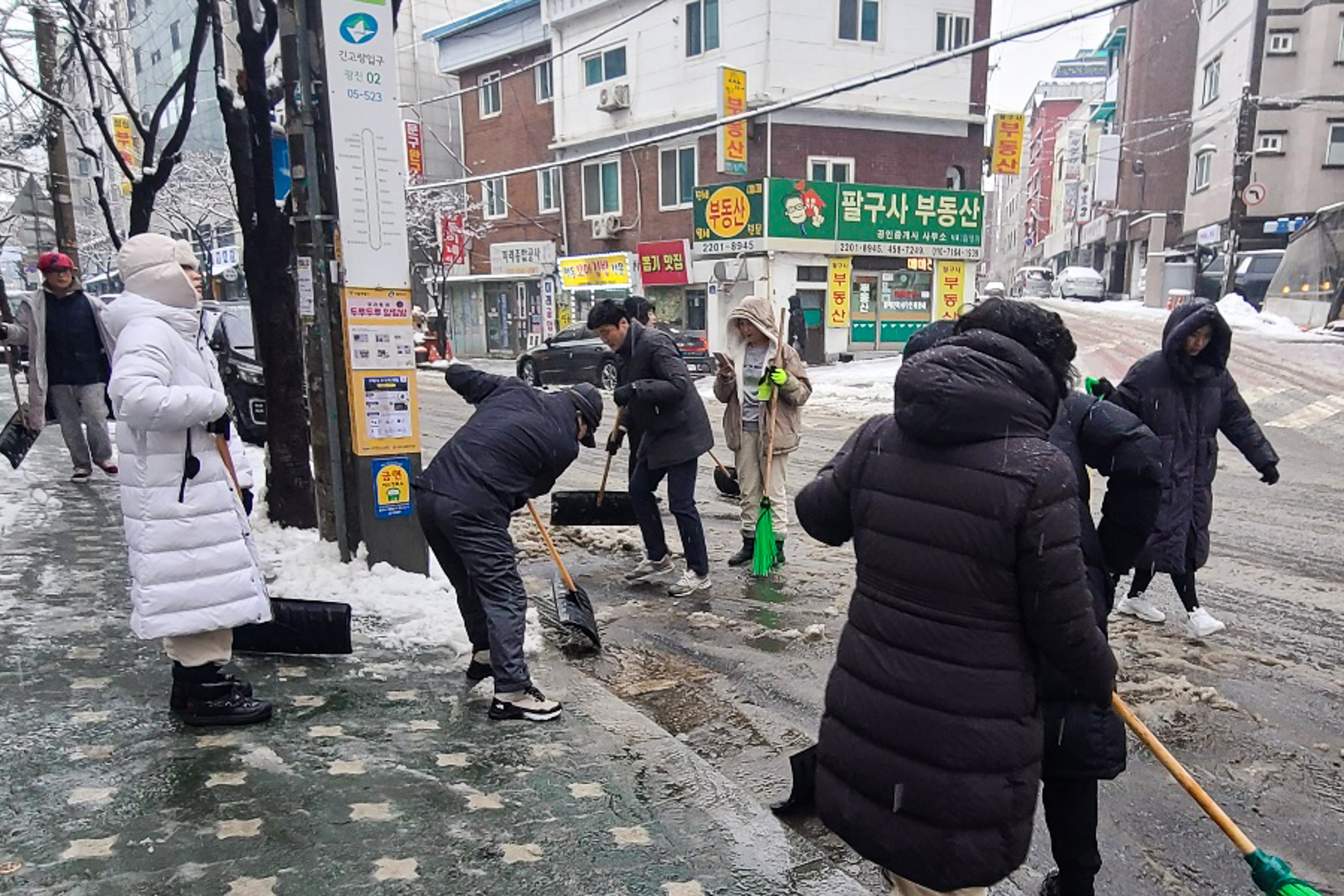 20231230-광진구 관내 제설작업 20231230_p_0010_G_104520.jpg