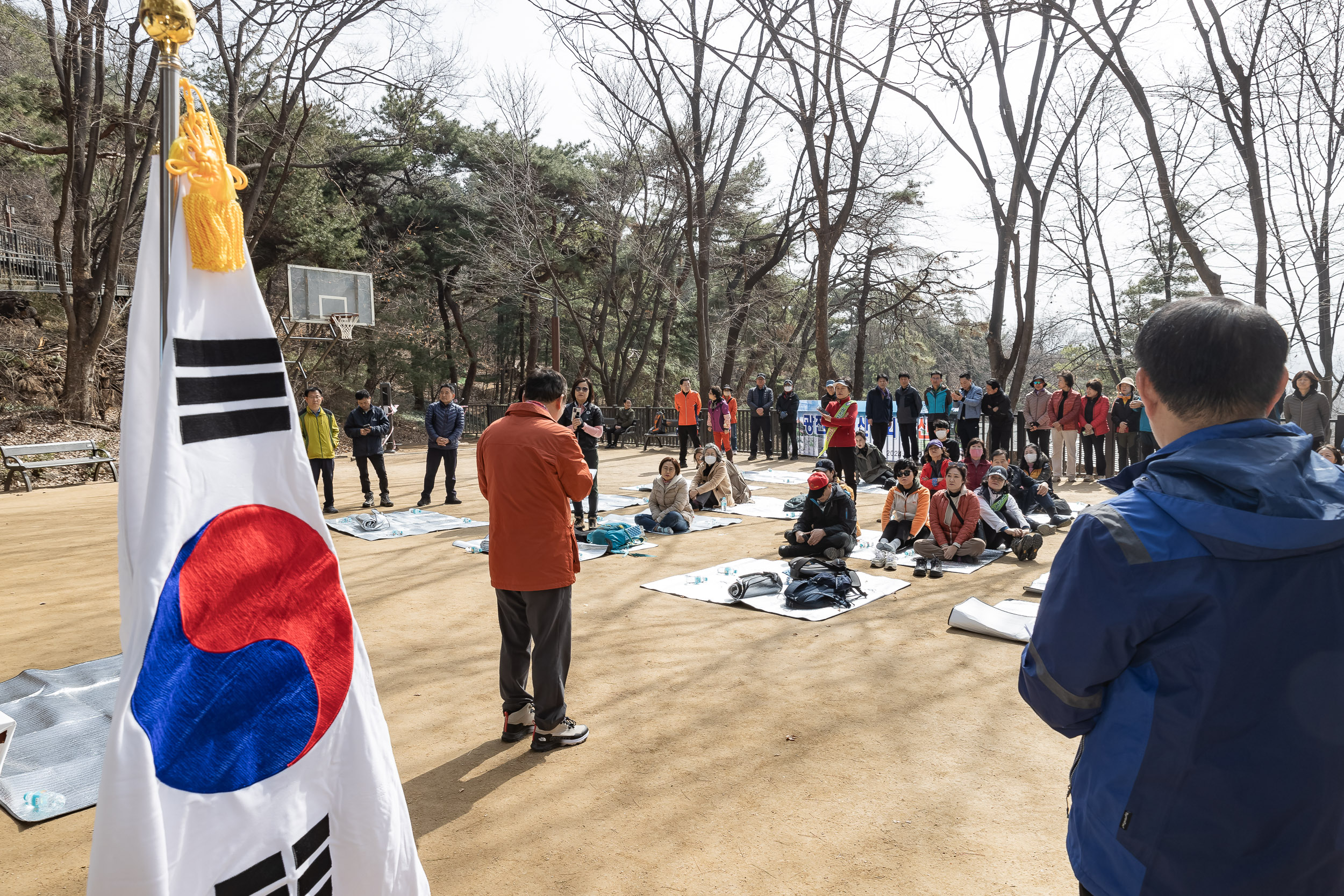 20240317-한국공인중개사협회 광진지회 산악회 시산제 240317_0174_G_094856.jpg