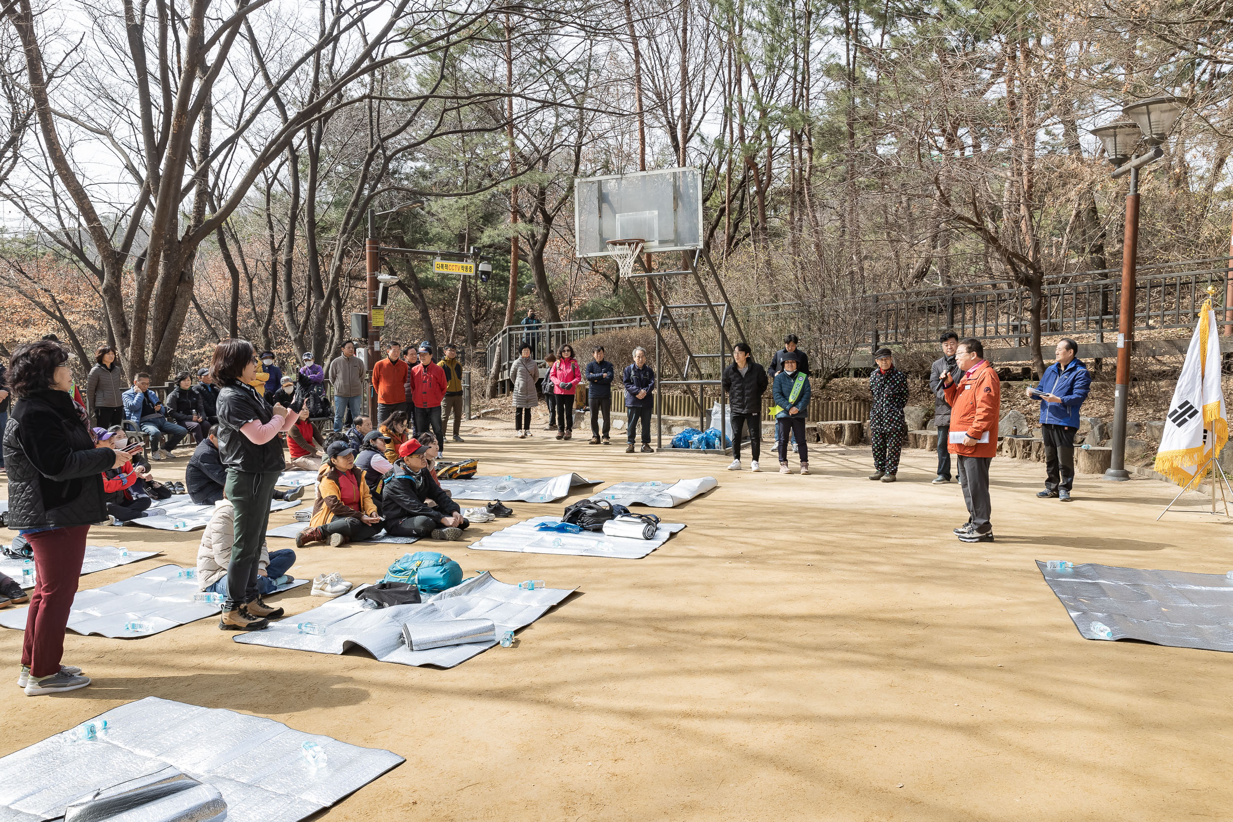 20240317-한국공인중개사협회 광진지회 산악회 시산제 240317_0190_G_094857.jpg