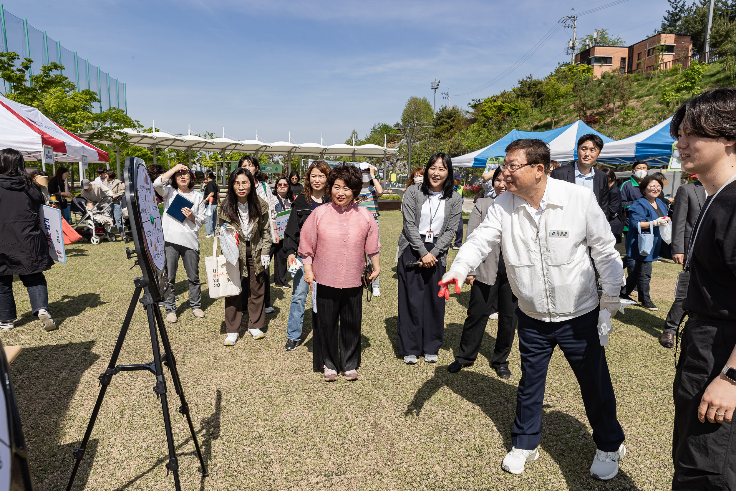 20240423-중곡종합사회복지관과 함께하는 환경캠페인 240423_0198_G_175456.jpg