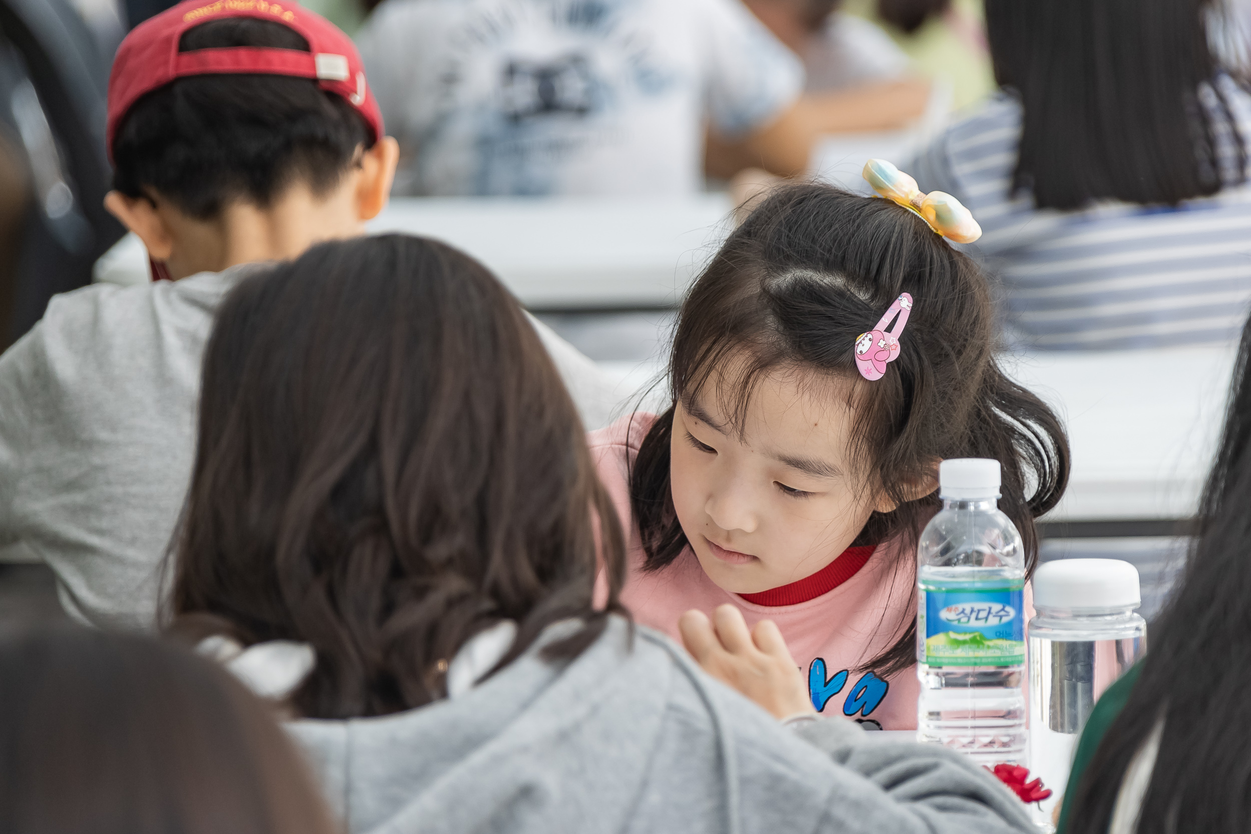 20240518-제6회 자양3동 장미축제 240518_0432_G_172740.jpg