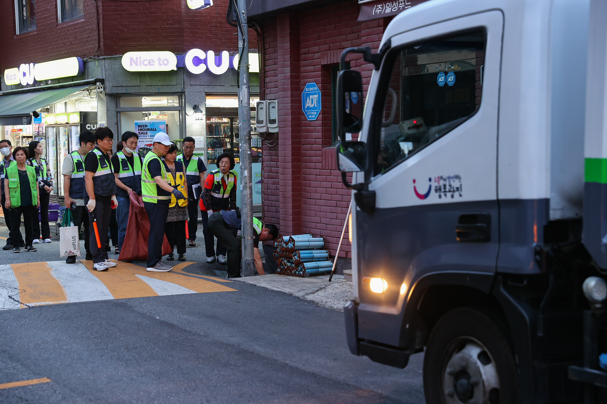 20240611-2024 광진구 주민합동 야간순찰 240611_0158_G_111021.jpg